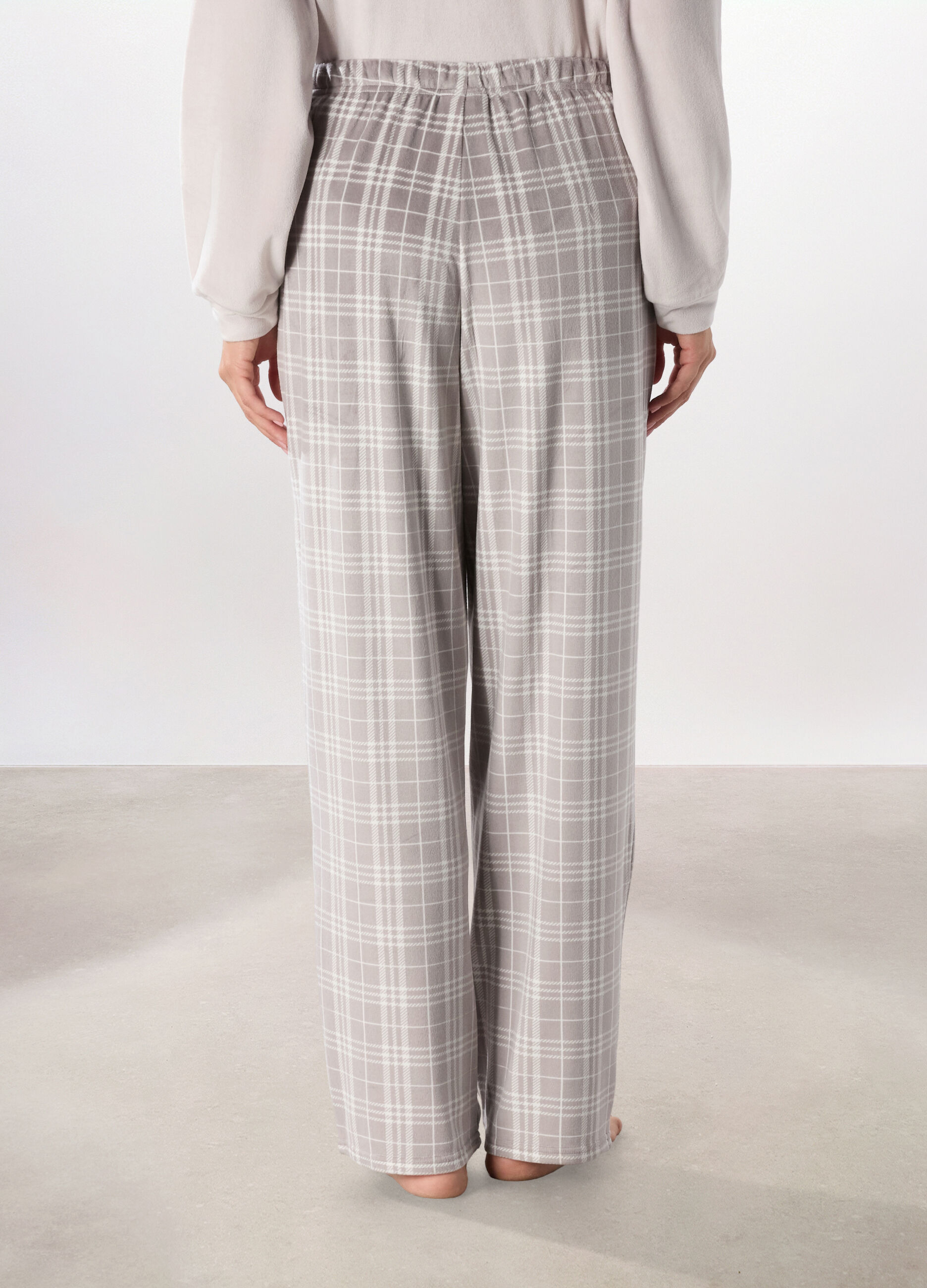 Pantalone lungo pigiama in velluto a quadri donna_2