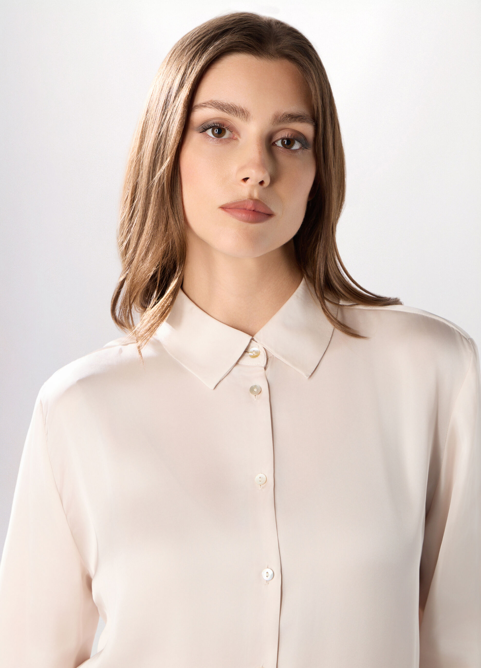 Camicia in raso a maniche lunghe donna_2