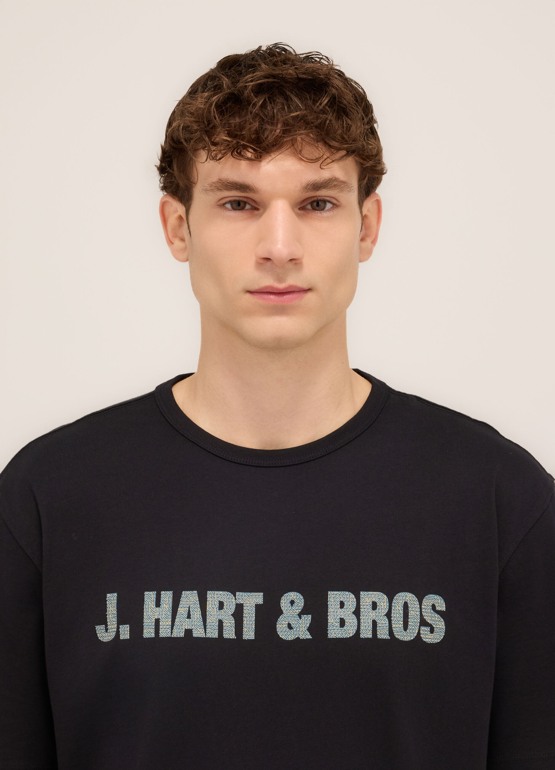 T-shirt girocollo con logo uomo_2