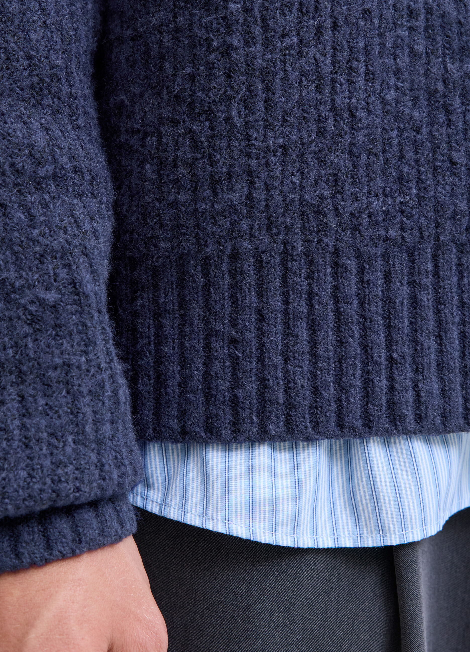 Maglione girocollo a coste uomo_5