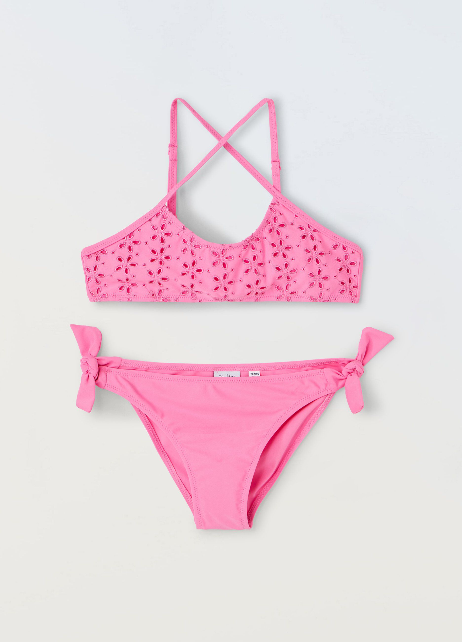 Bikini con top in sangallo ragazza_0
