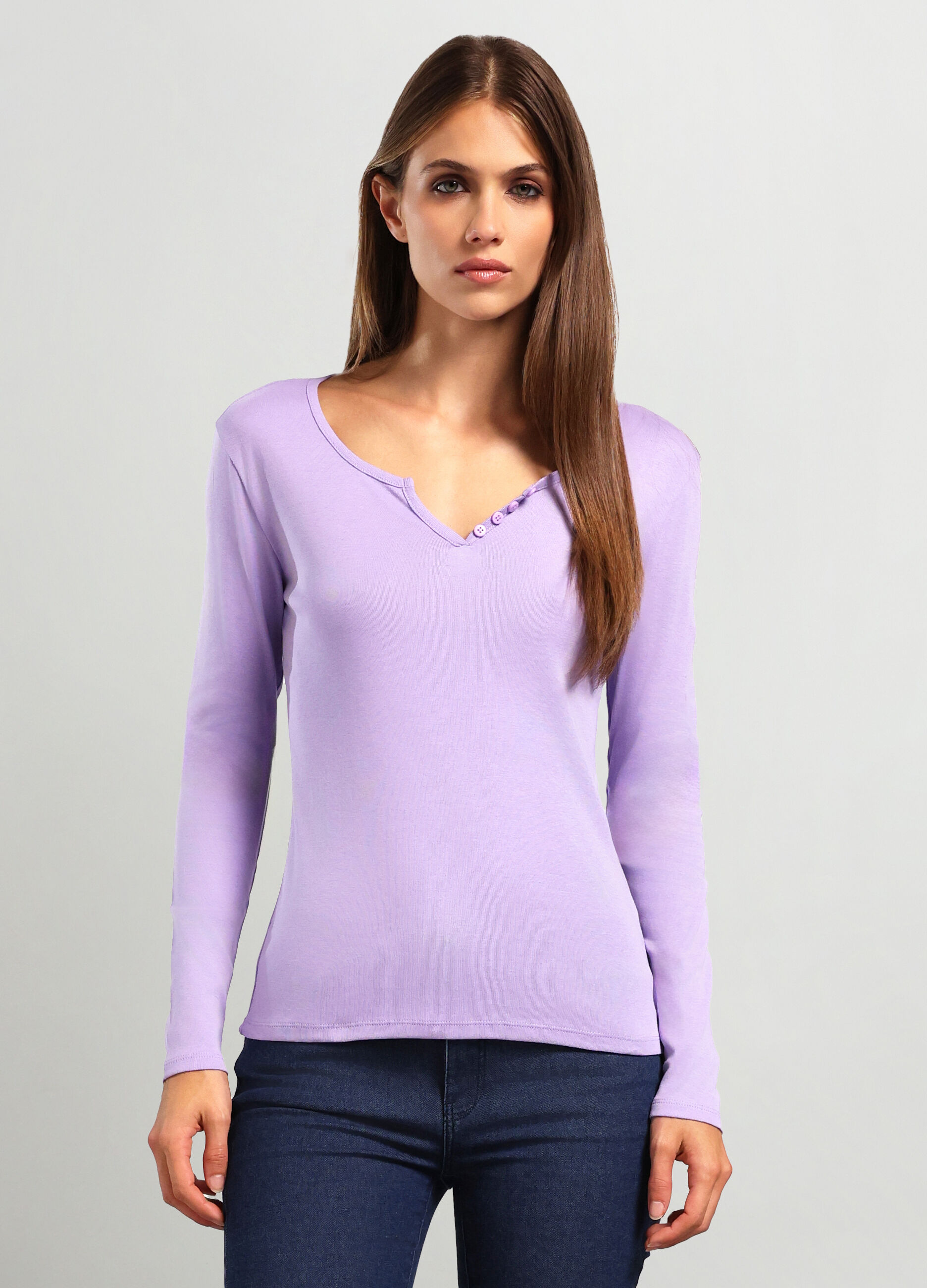 T-shirt in puro cotone con scollo a V donna_0