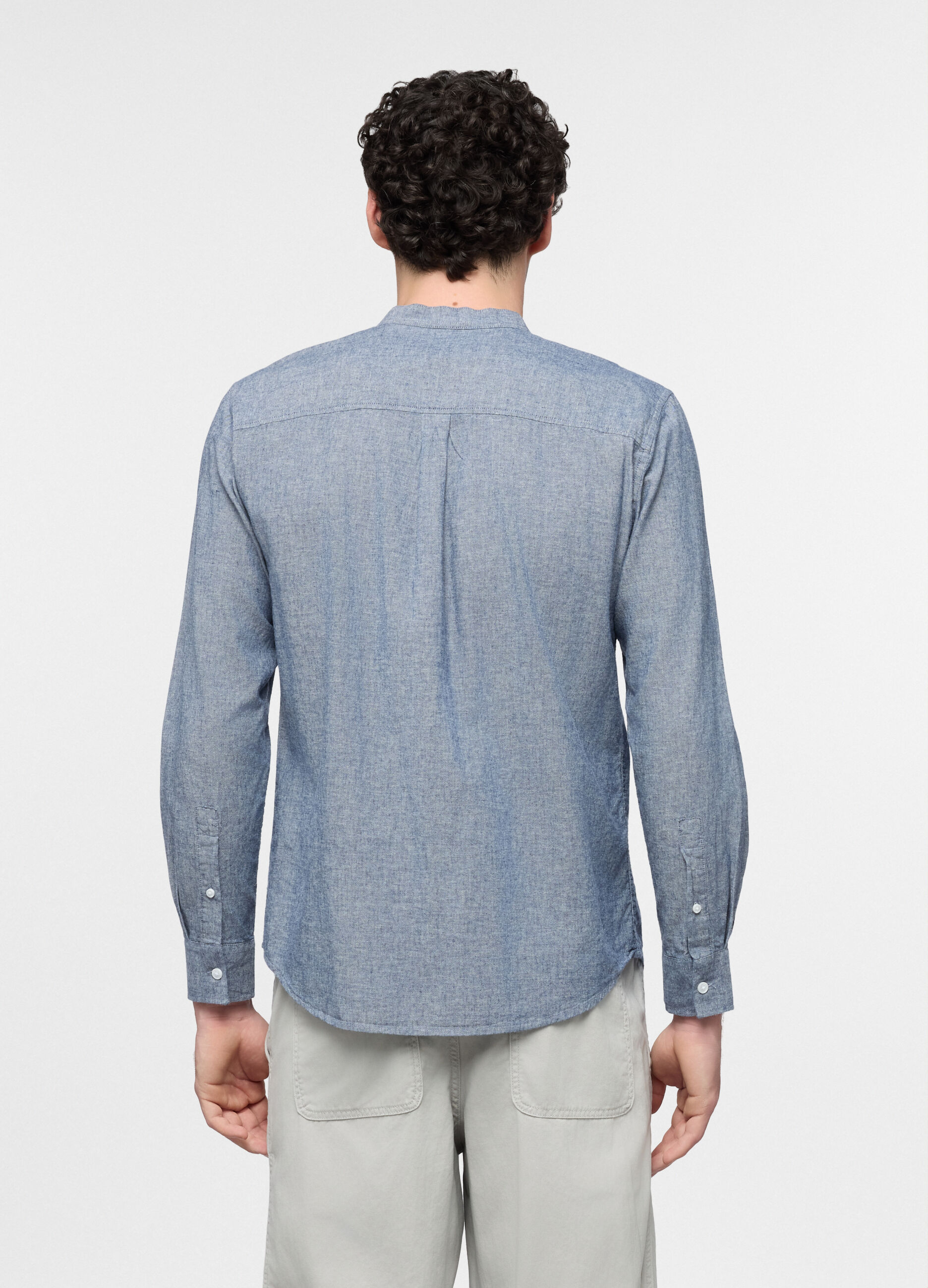 Camicia regular fit con collo coreano in cotone e lino uomo_1