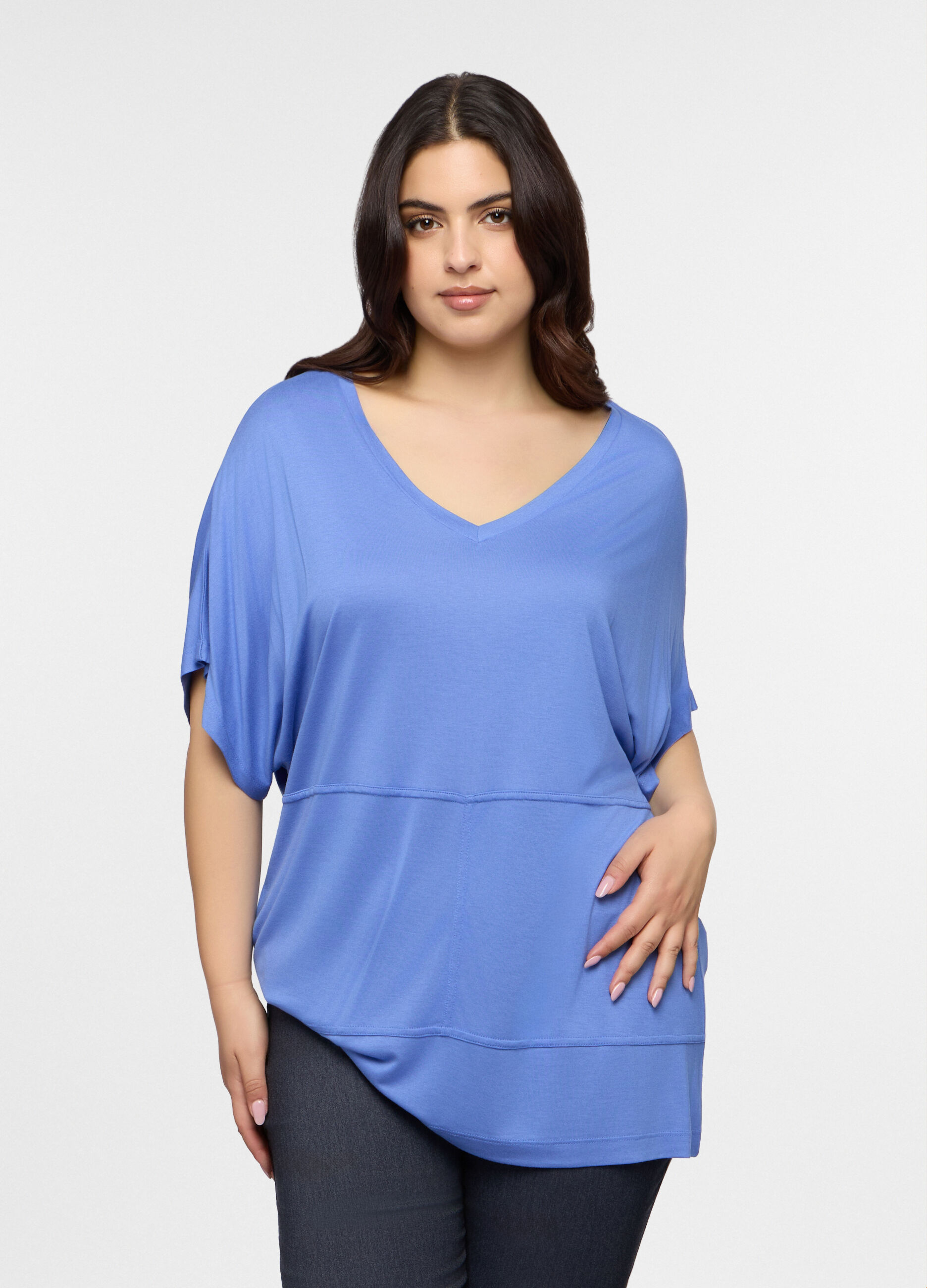 T-shirt Fit Relaxed con scollo a V donna curvy_0