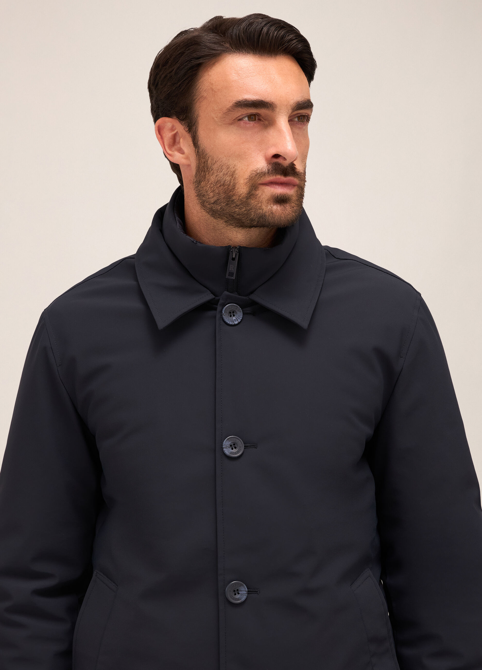 Cappotto imbottito in tessuto stretch uomo_2
