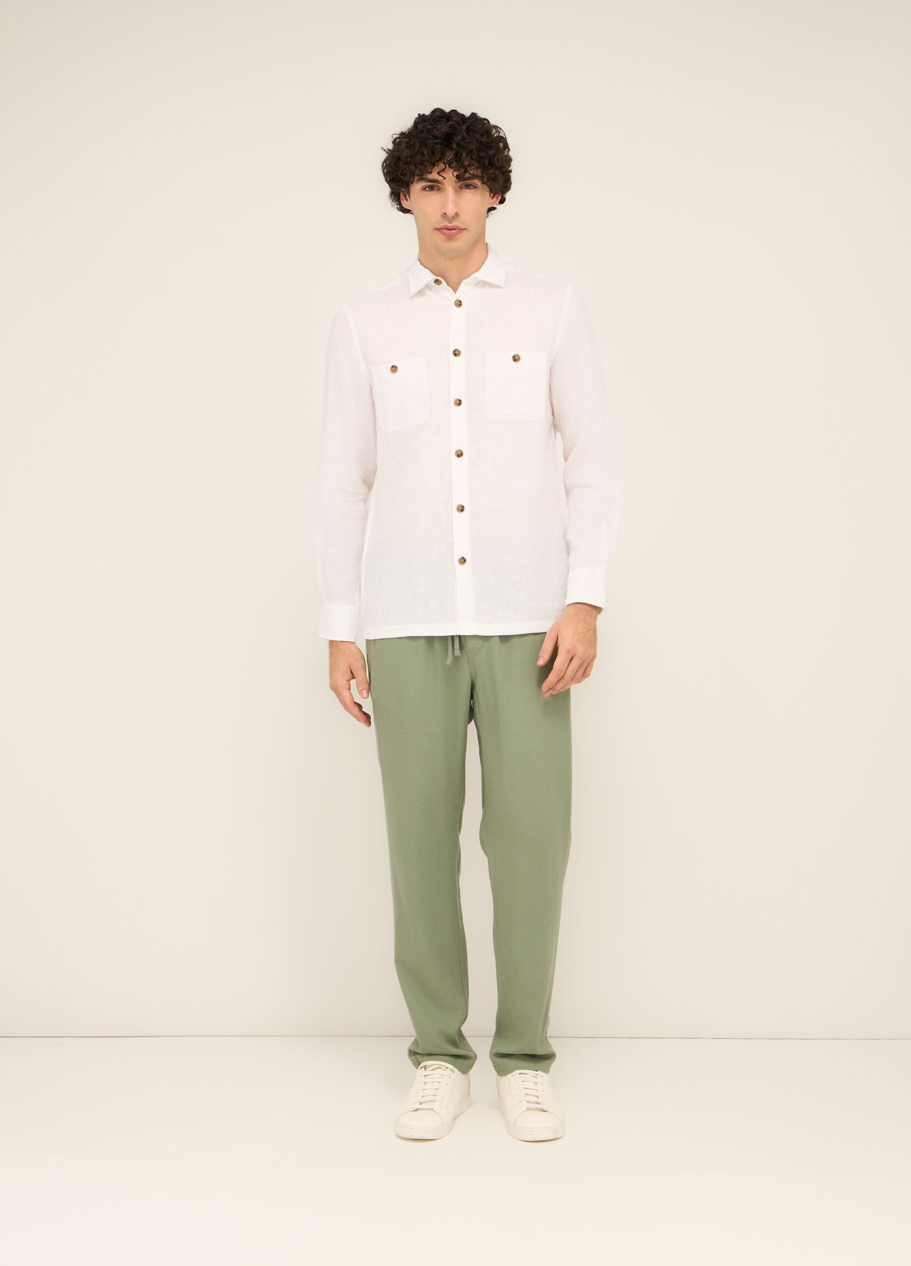 Pantaloni chino in misto lino con coulisse uomo