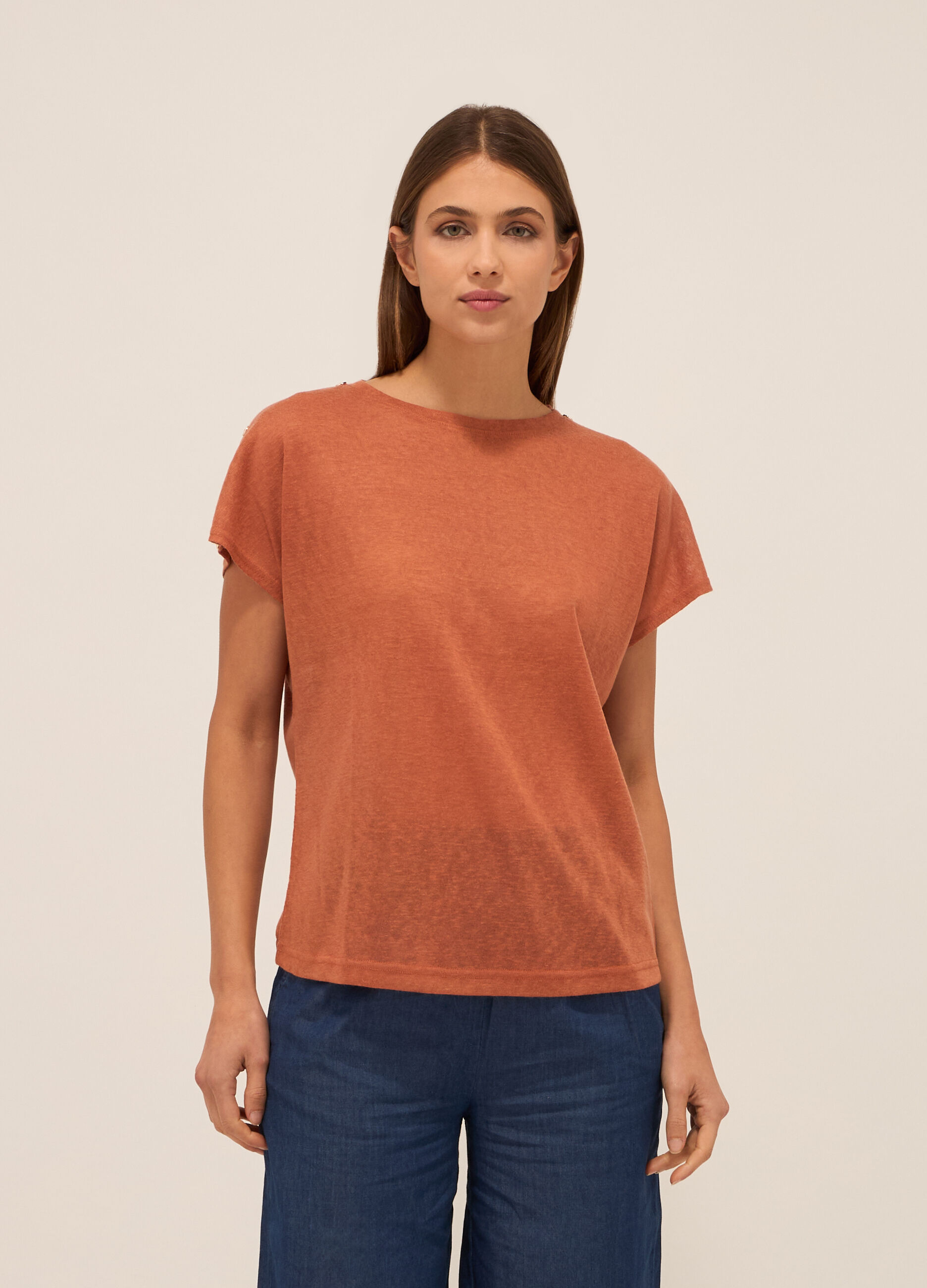 T-shirt con bottoni donna_0