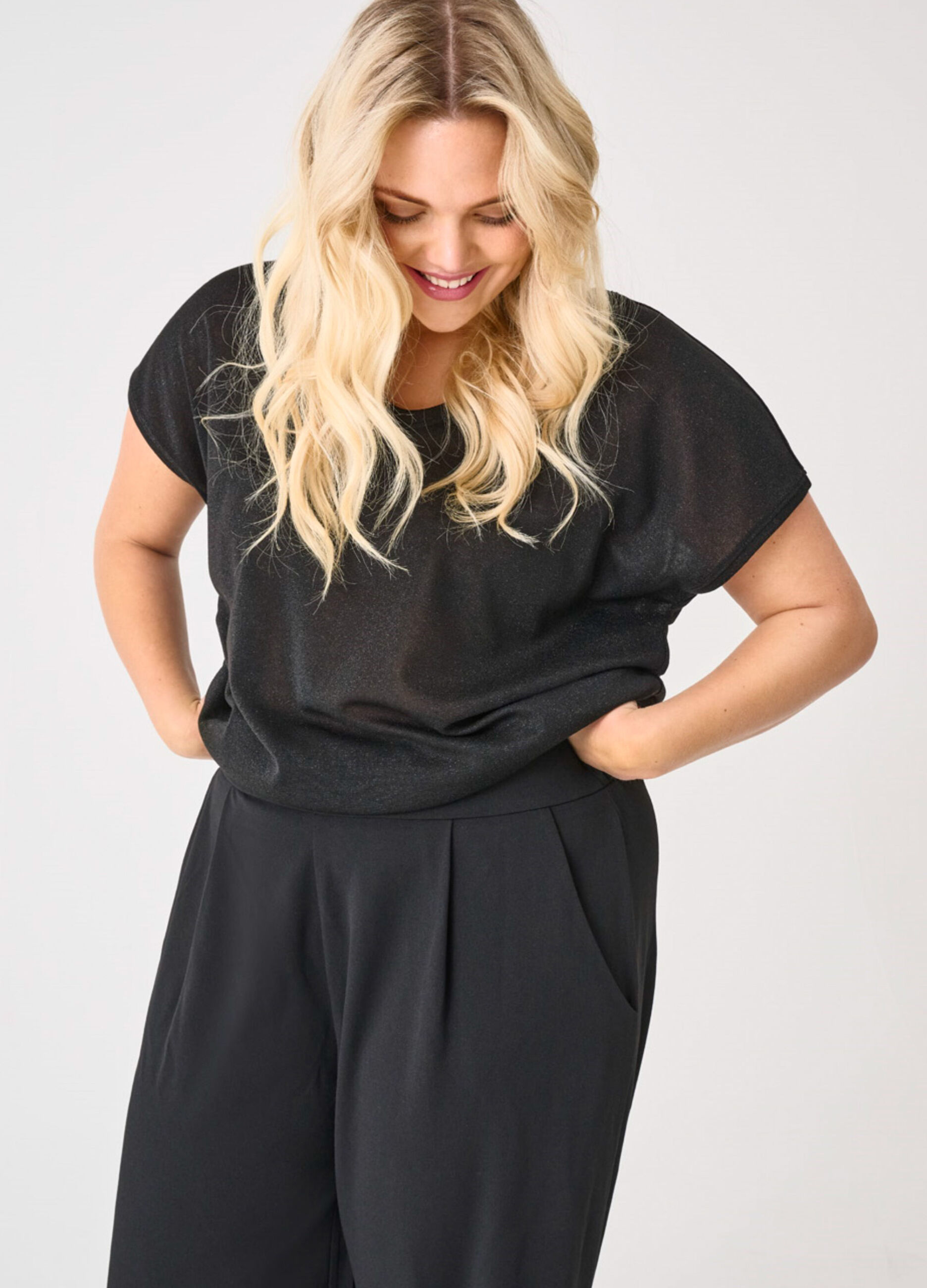 Top con scollo a V_0