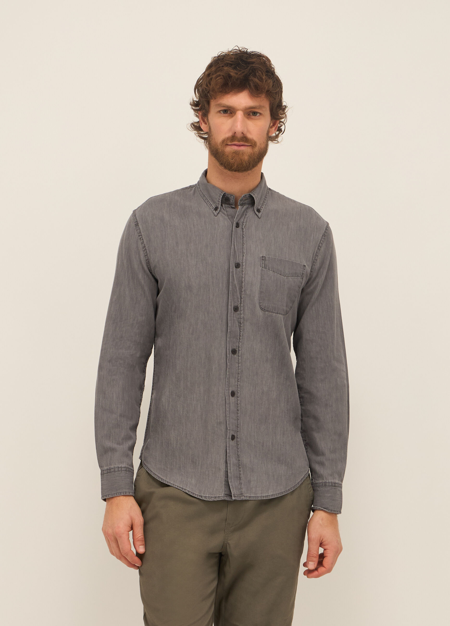 Camicia regular fit in denim di puro cotone uomo_0
