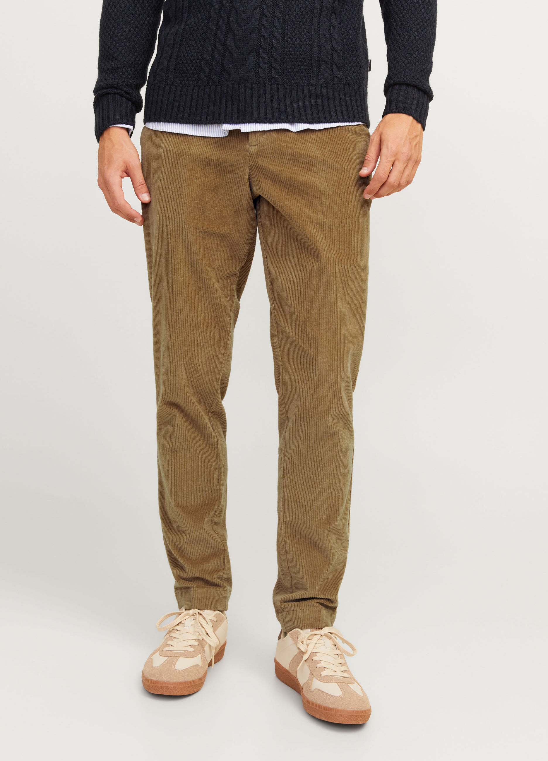 Pantaloni chino carrot fit uomo_2