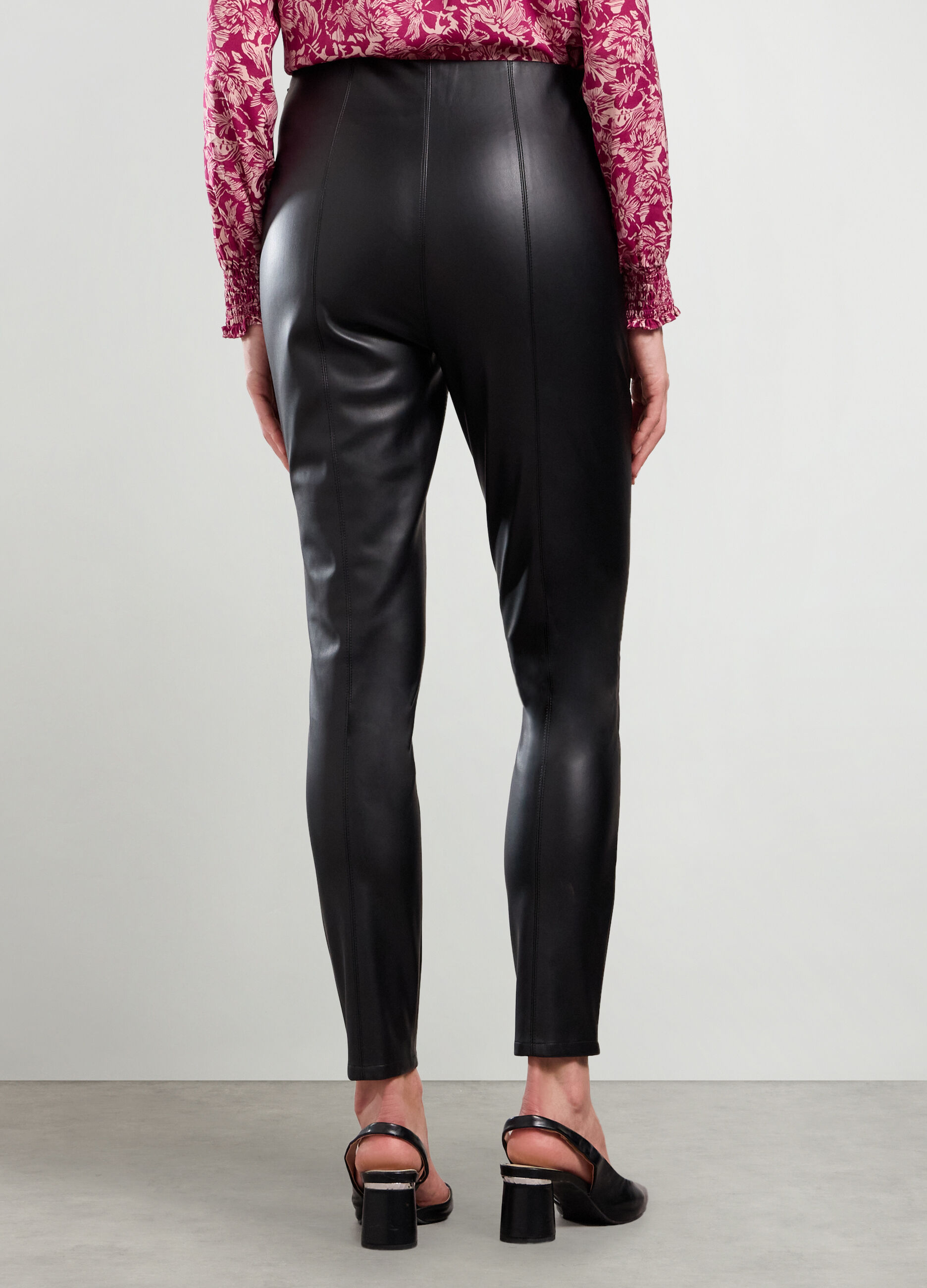 Leggings in eco pelle donna_1