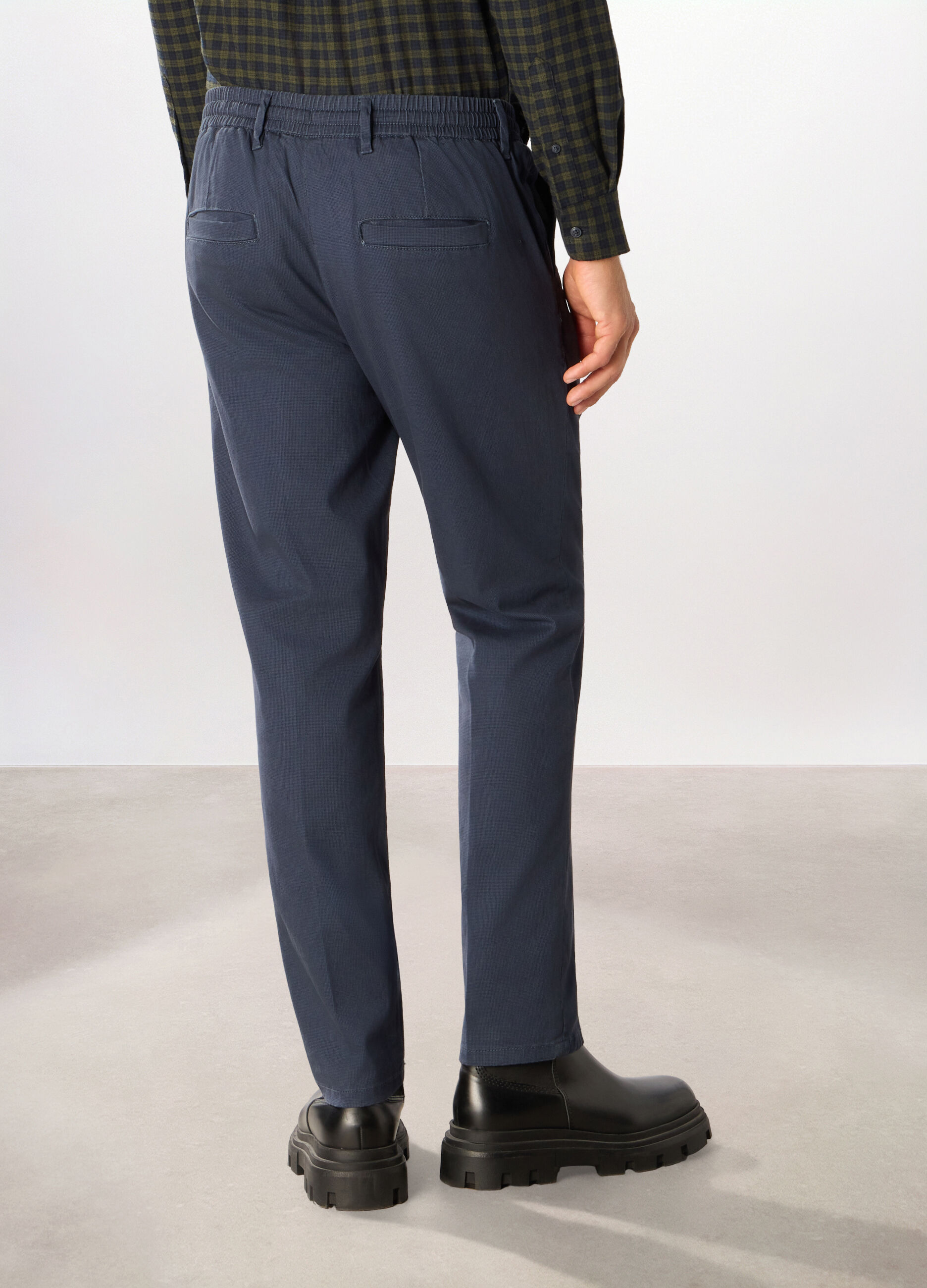 Pantaloni chino in misto cotone uomo_1