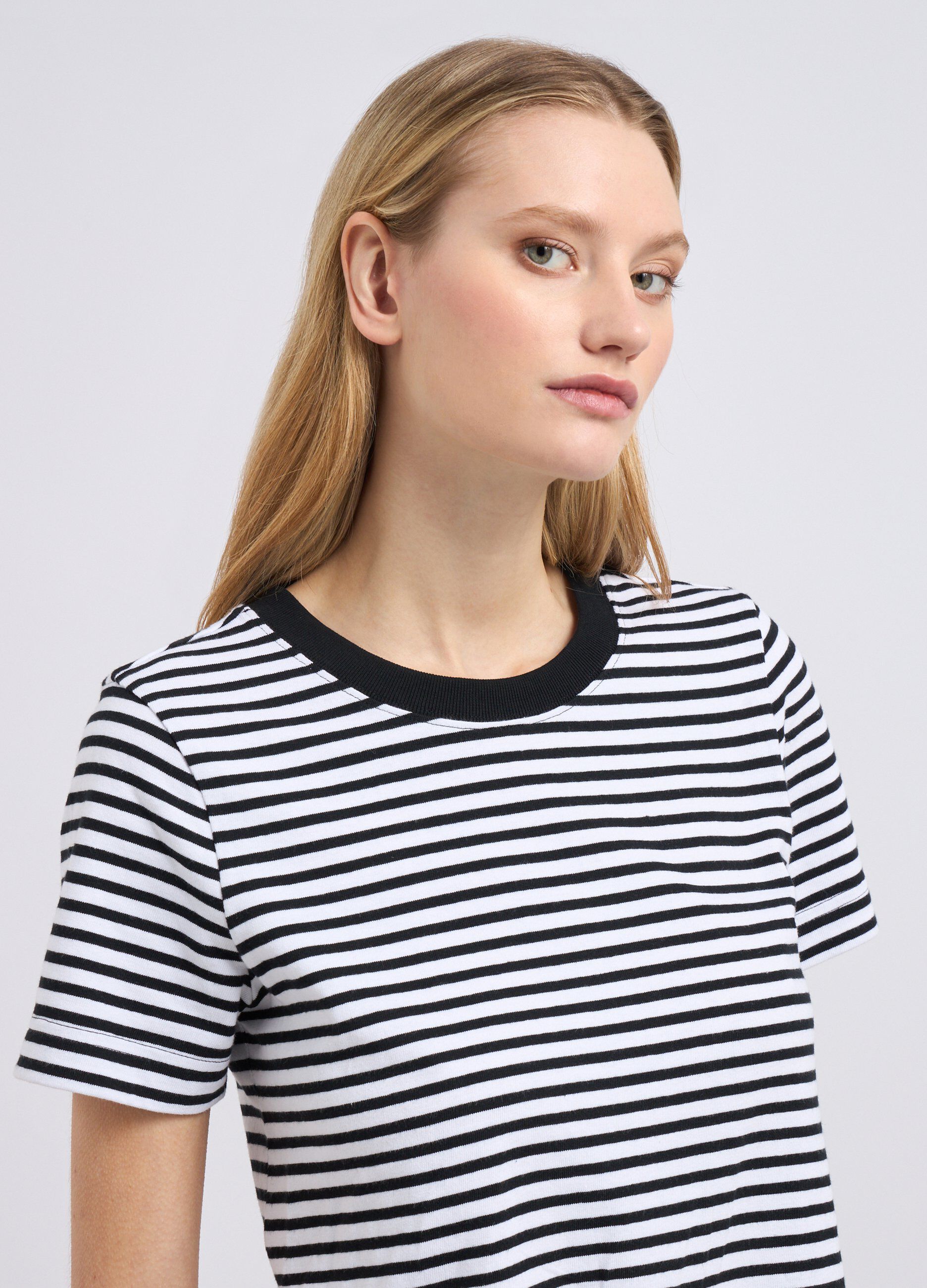 T-shirt rigata in puro cotone donna_2