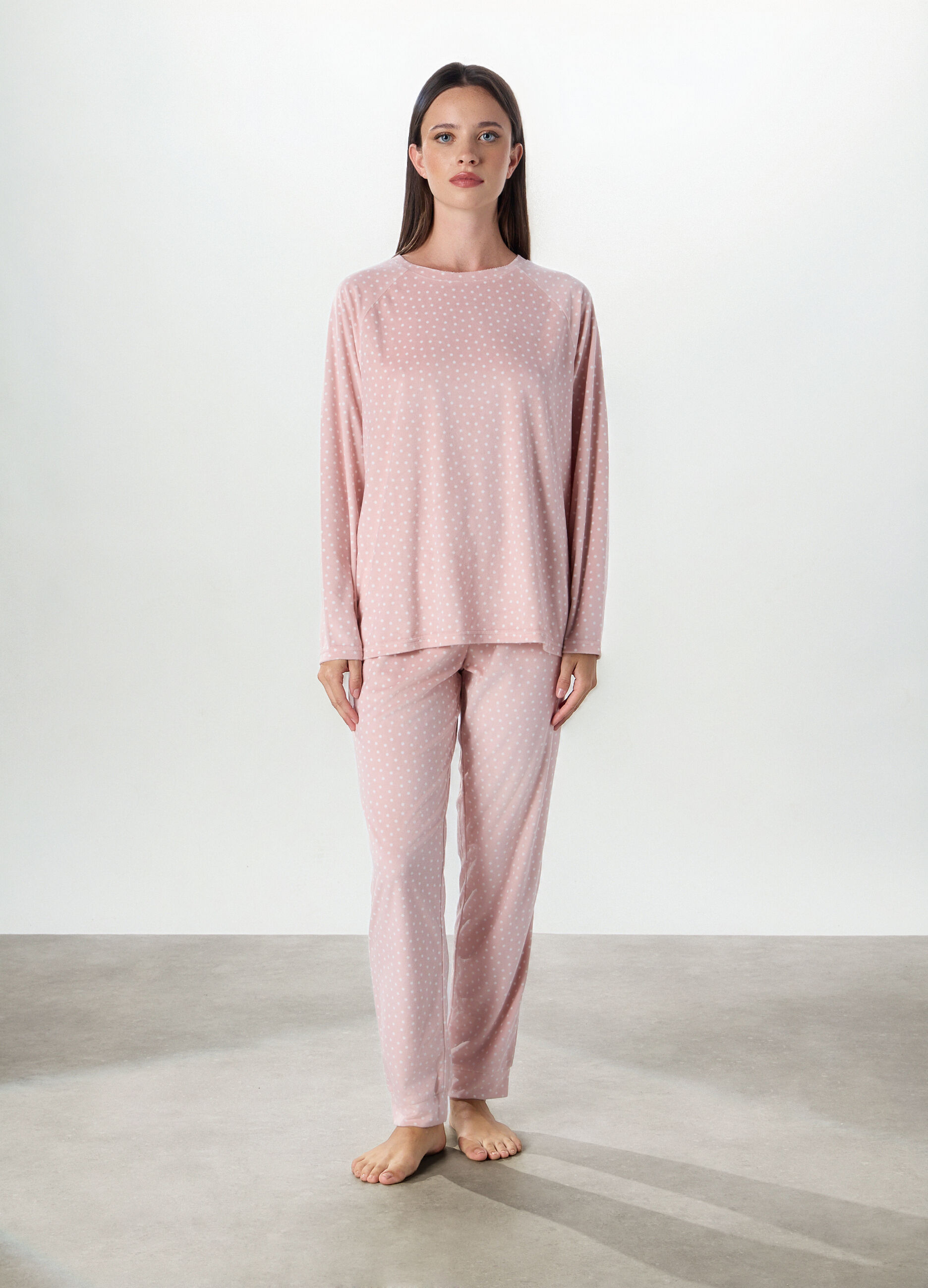 Set pigiama in velours a pois donna_0