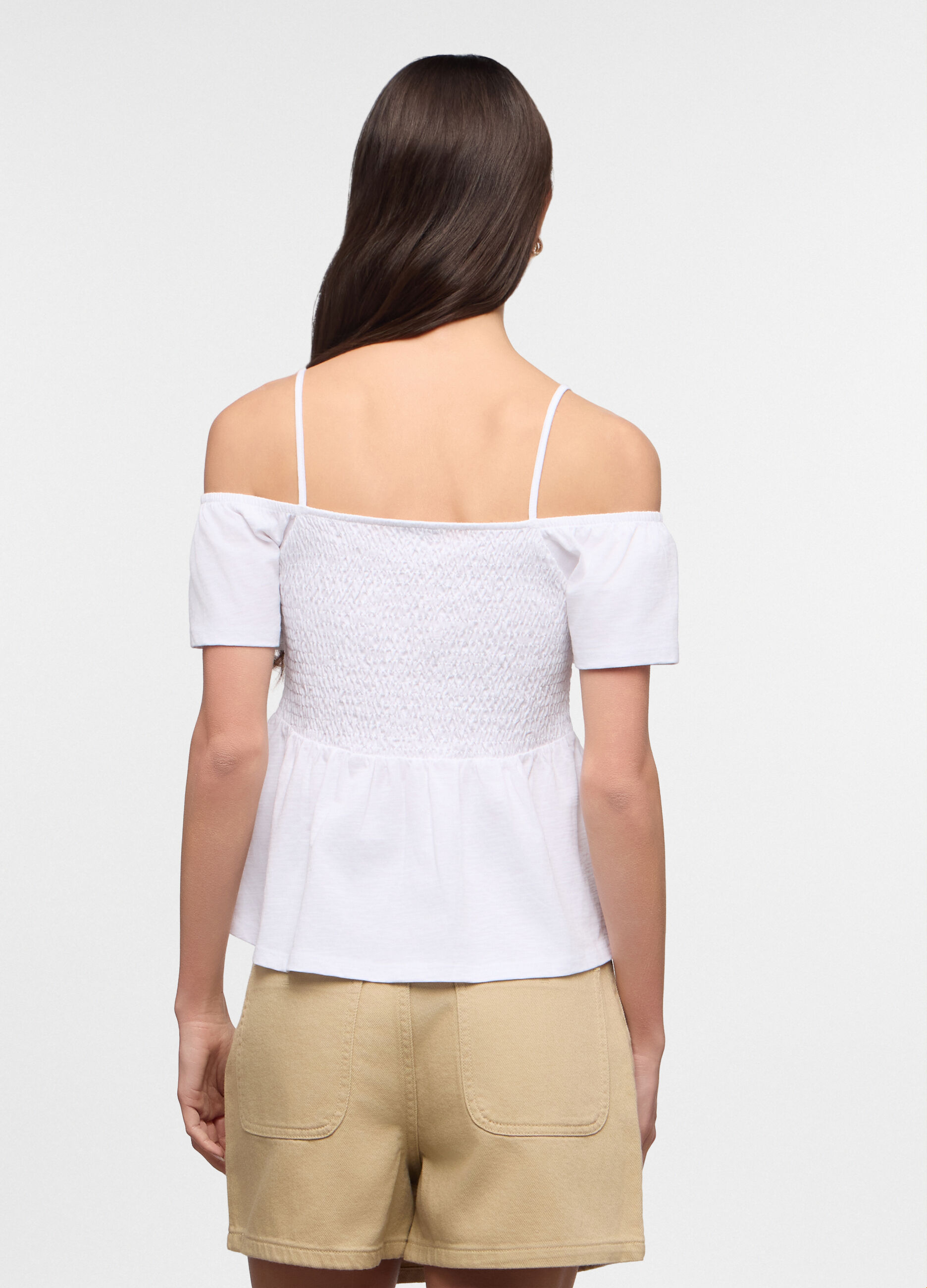 T-shirt fitted con scollo dritto donna