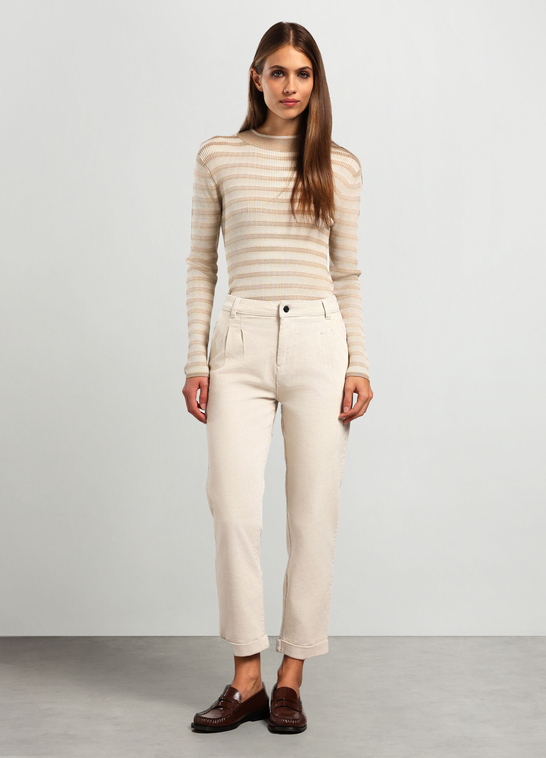 Pantaloni in costina di velluto donna_0