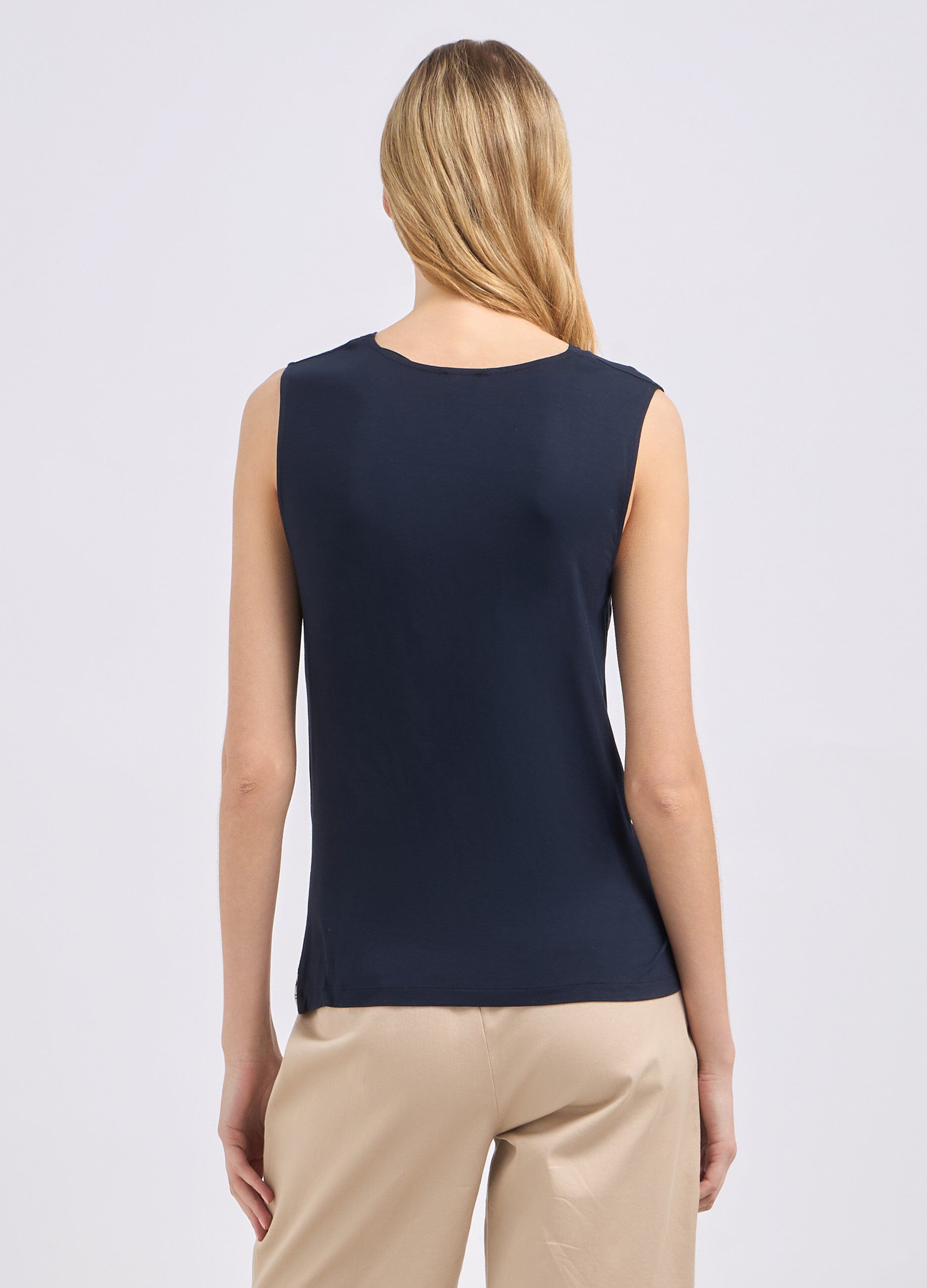 Top smanicato con stampa donna_1