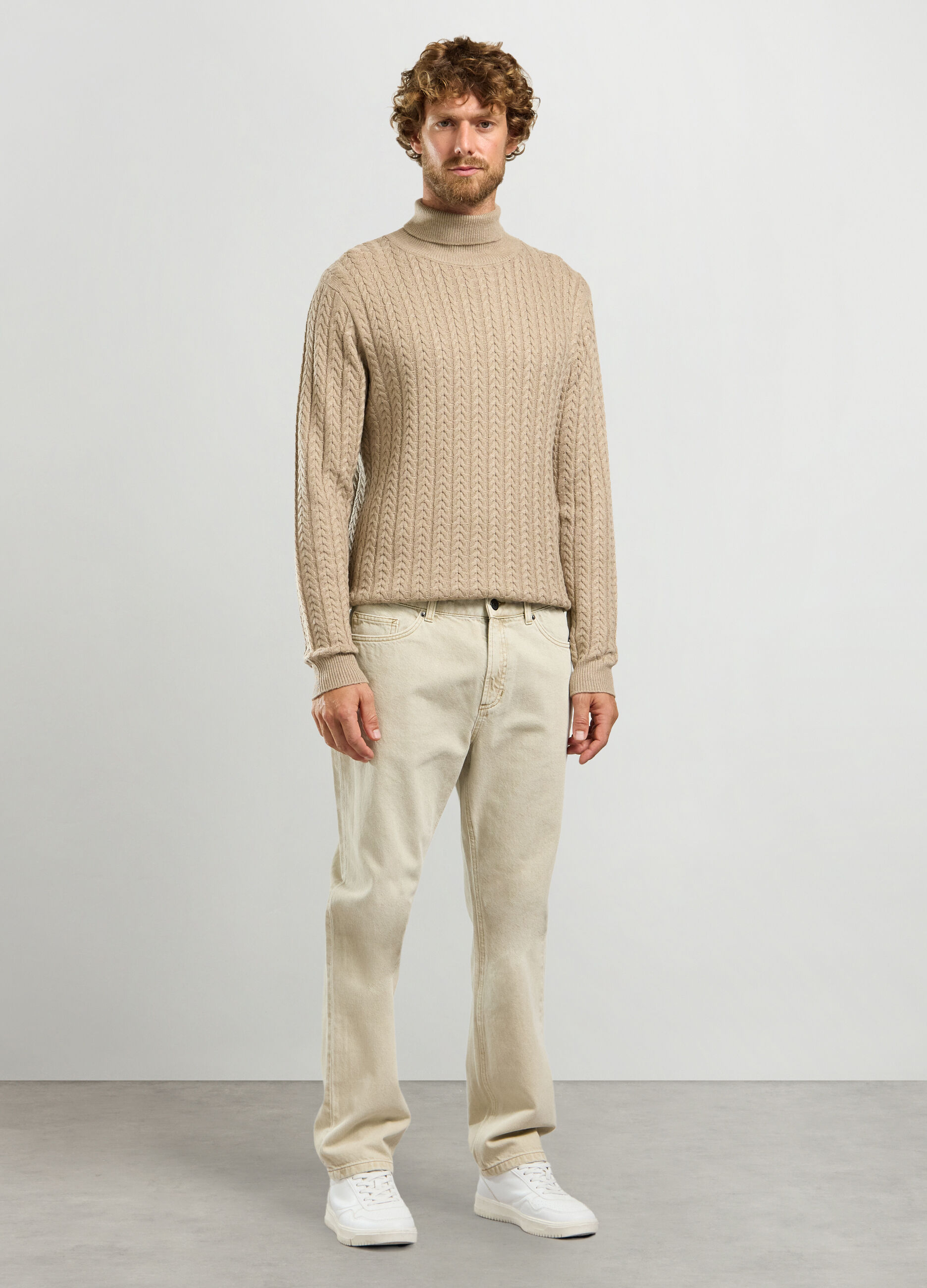 Jeans straight fit in denim di cotone uomo_0