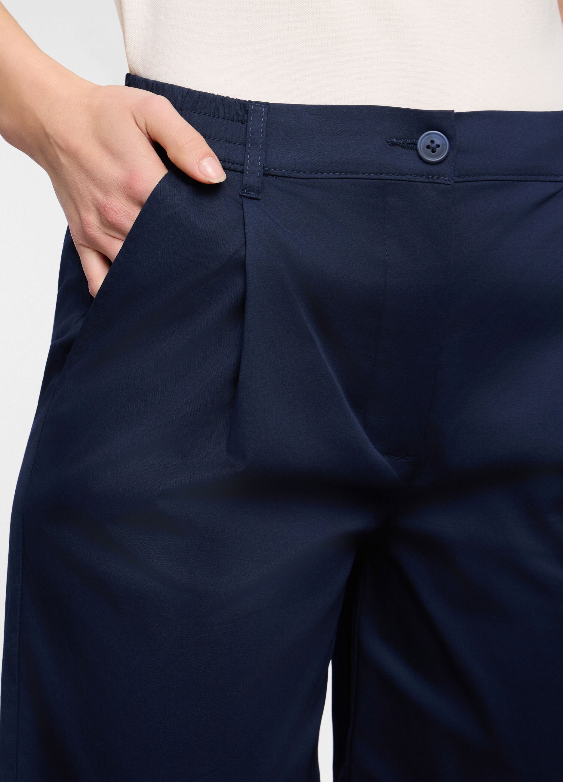 Bermuda Fit Straight in twill di cotone stretch donna_2