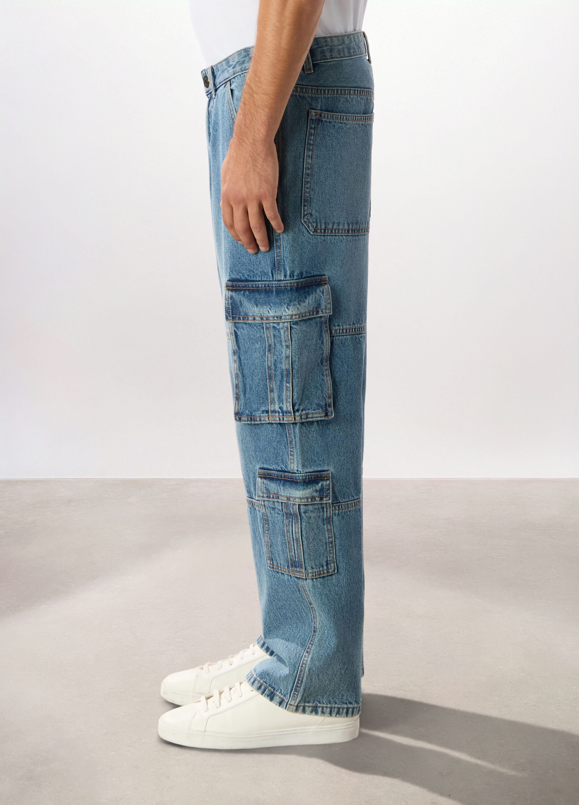 Jeans cargo in denim di cotone uomo_2