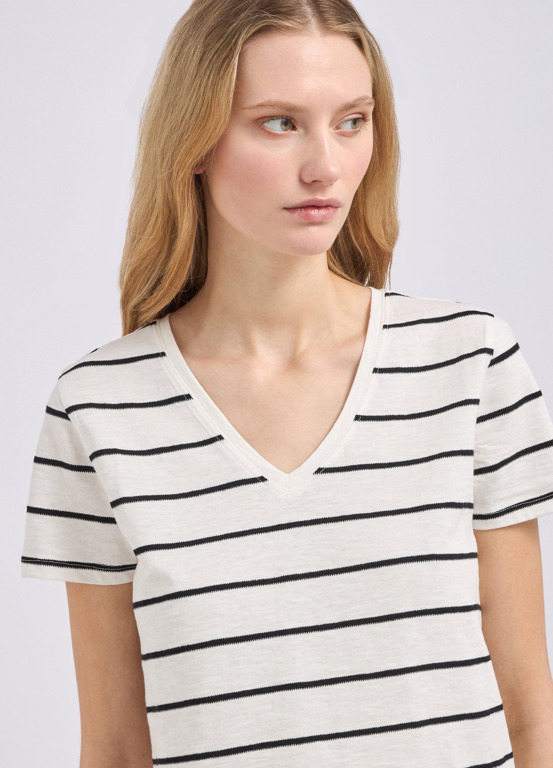T-shirt rigata in puro cotone donna_2