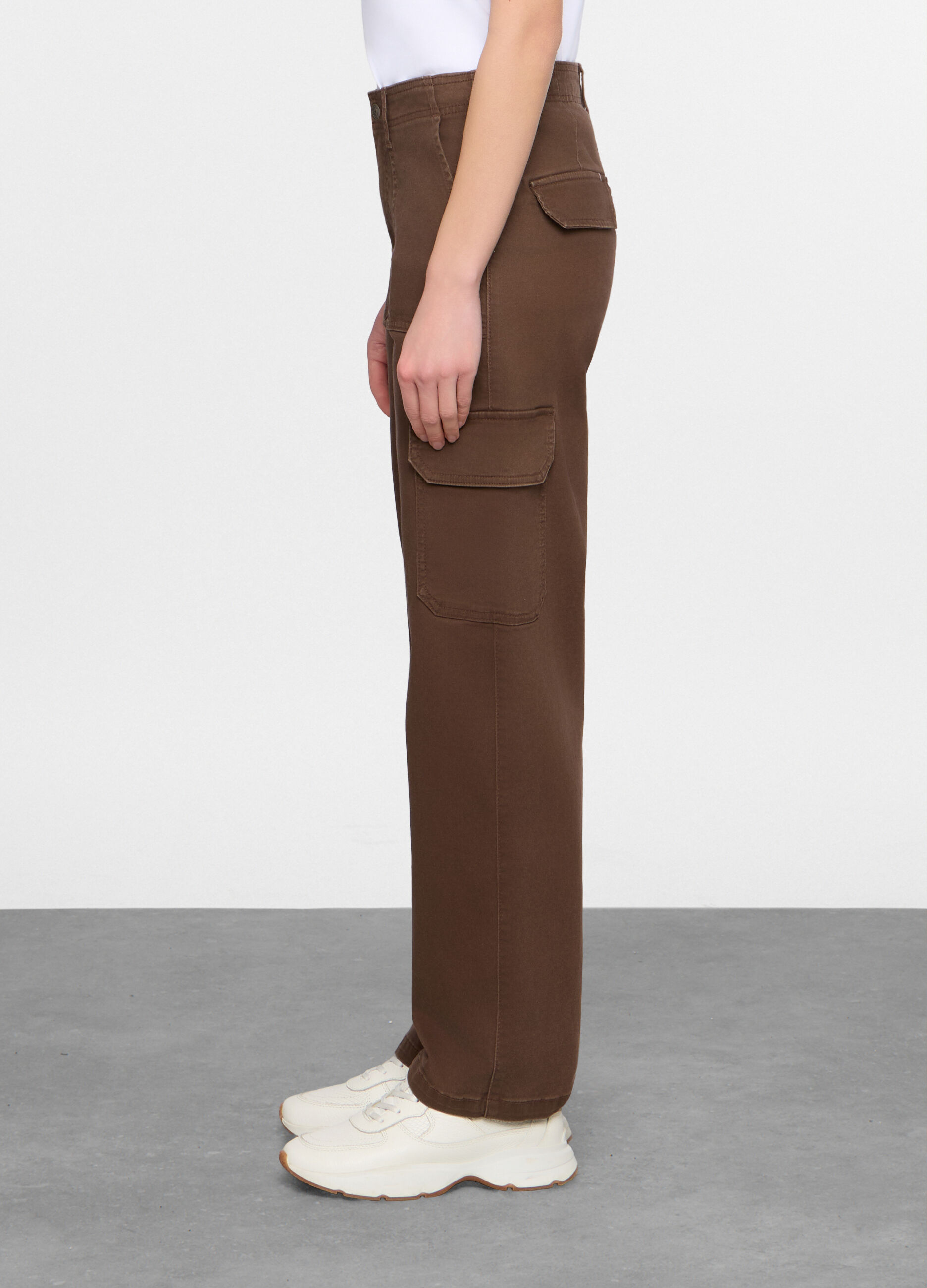 Pantaloni fit Cargo in cotone trattato donna_1