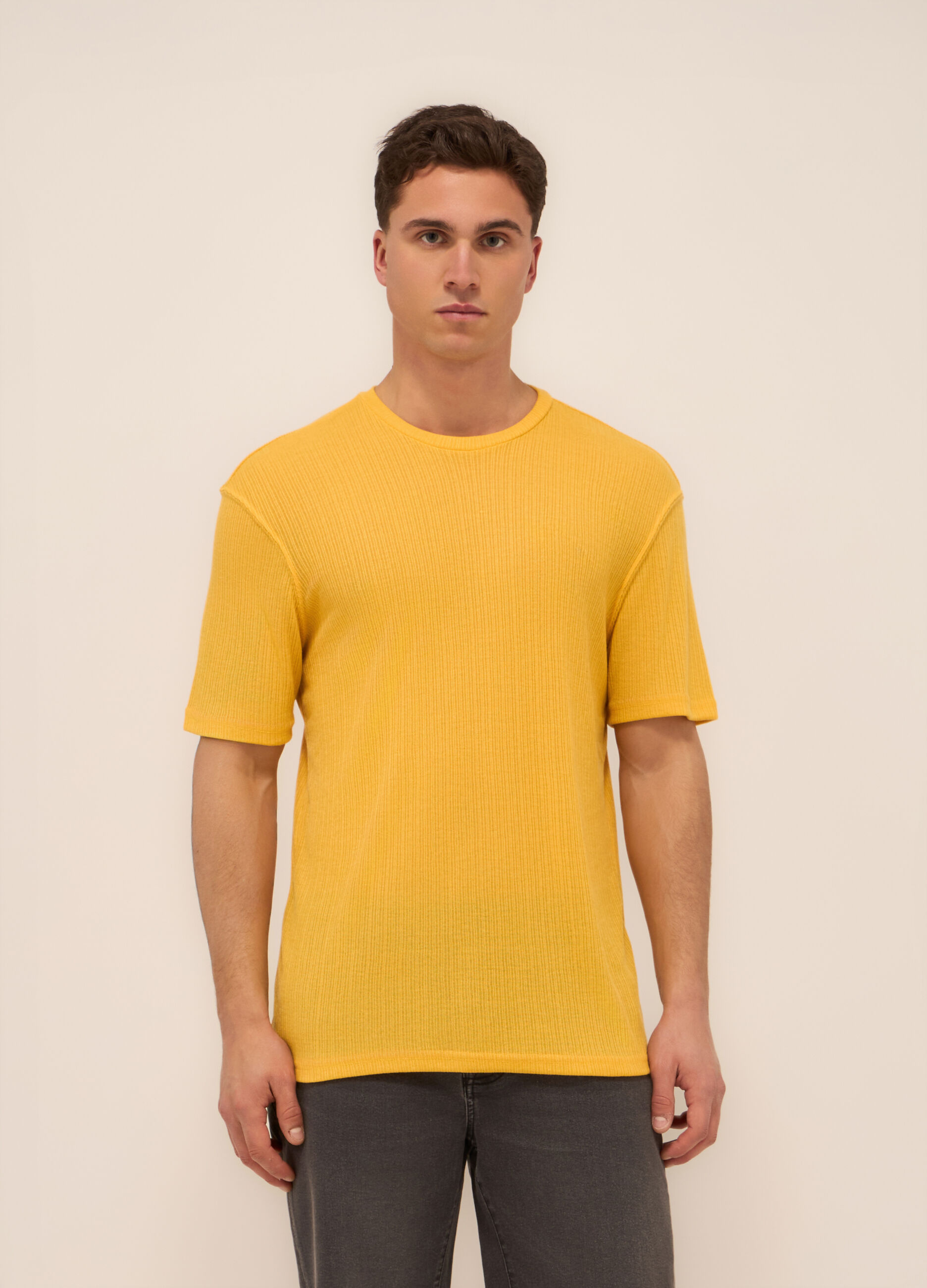 T-shirt girocollo a costine uomo