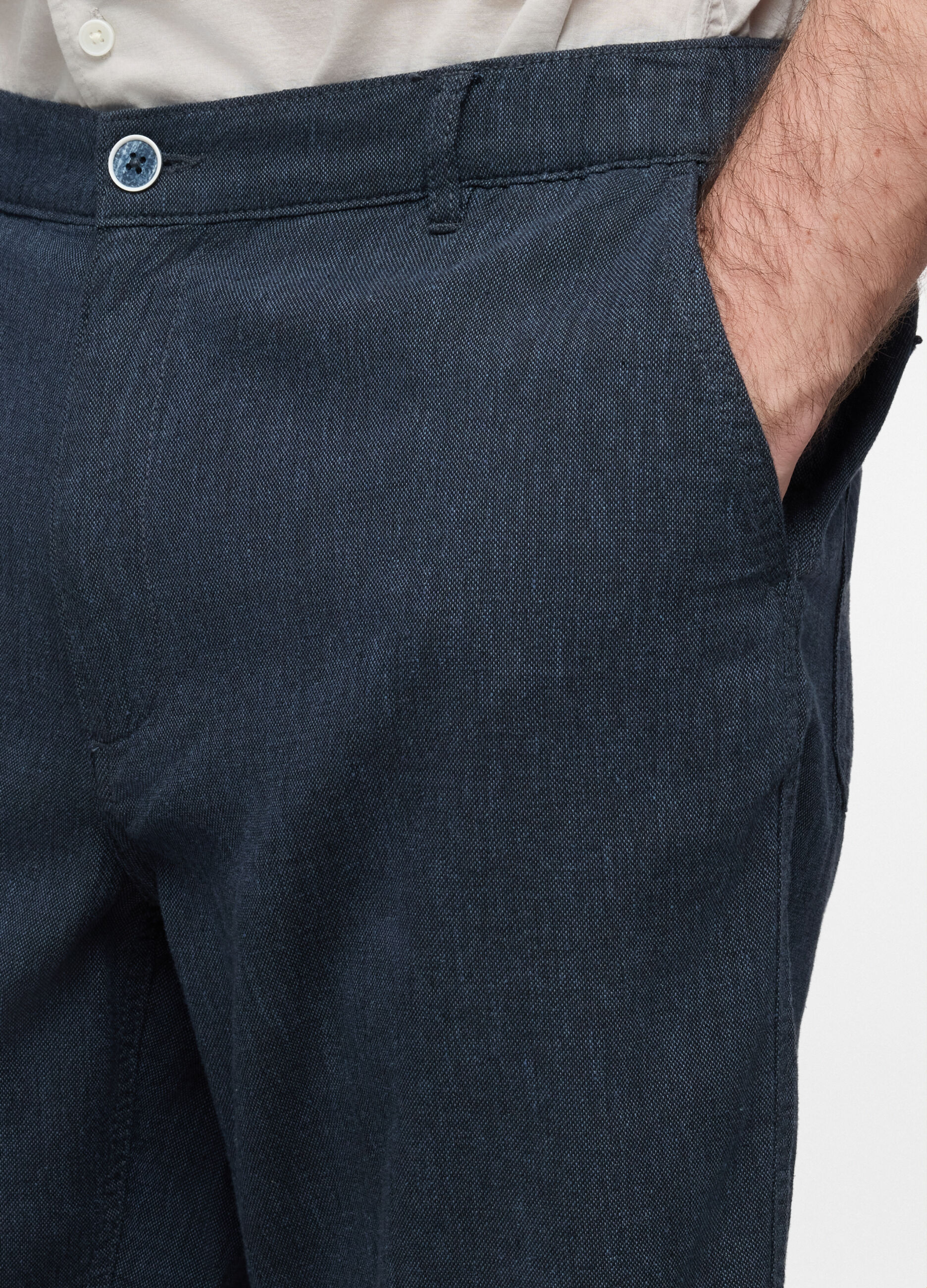 Bermuda relaxed fit in misto cotone e lino uomo_2