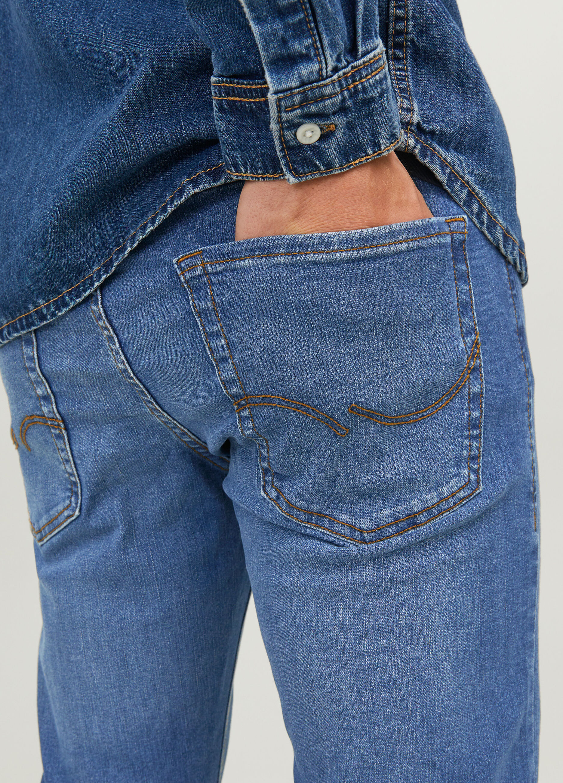 Jeans slim fit in denim di cotone uomo_5