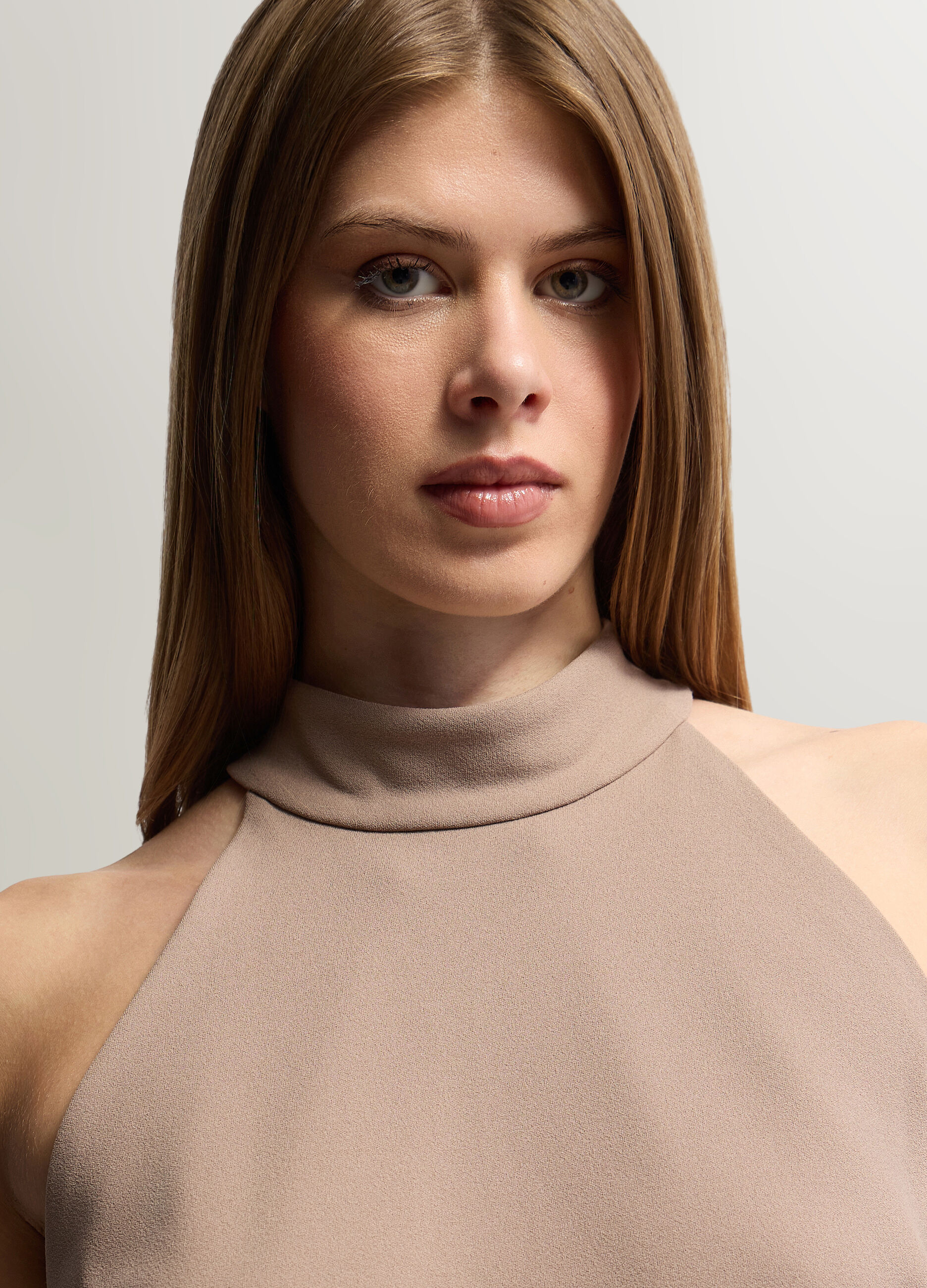 Top con scollo all'americana stretch donna_2