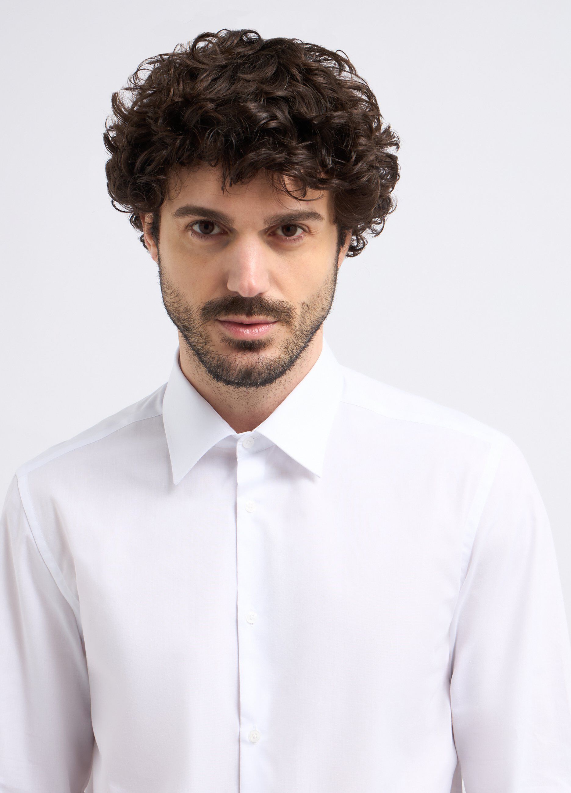 Camicia a maniche lunghe in tinta unita uomo_2