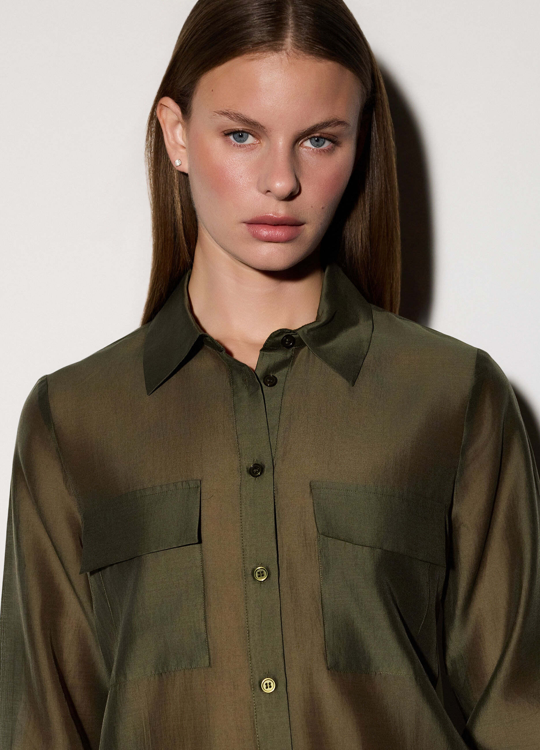 Camicia over fit con colletto alla francese donna_3