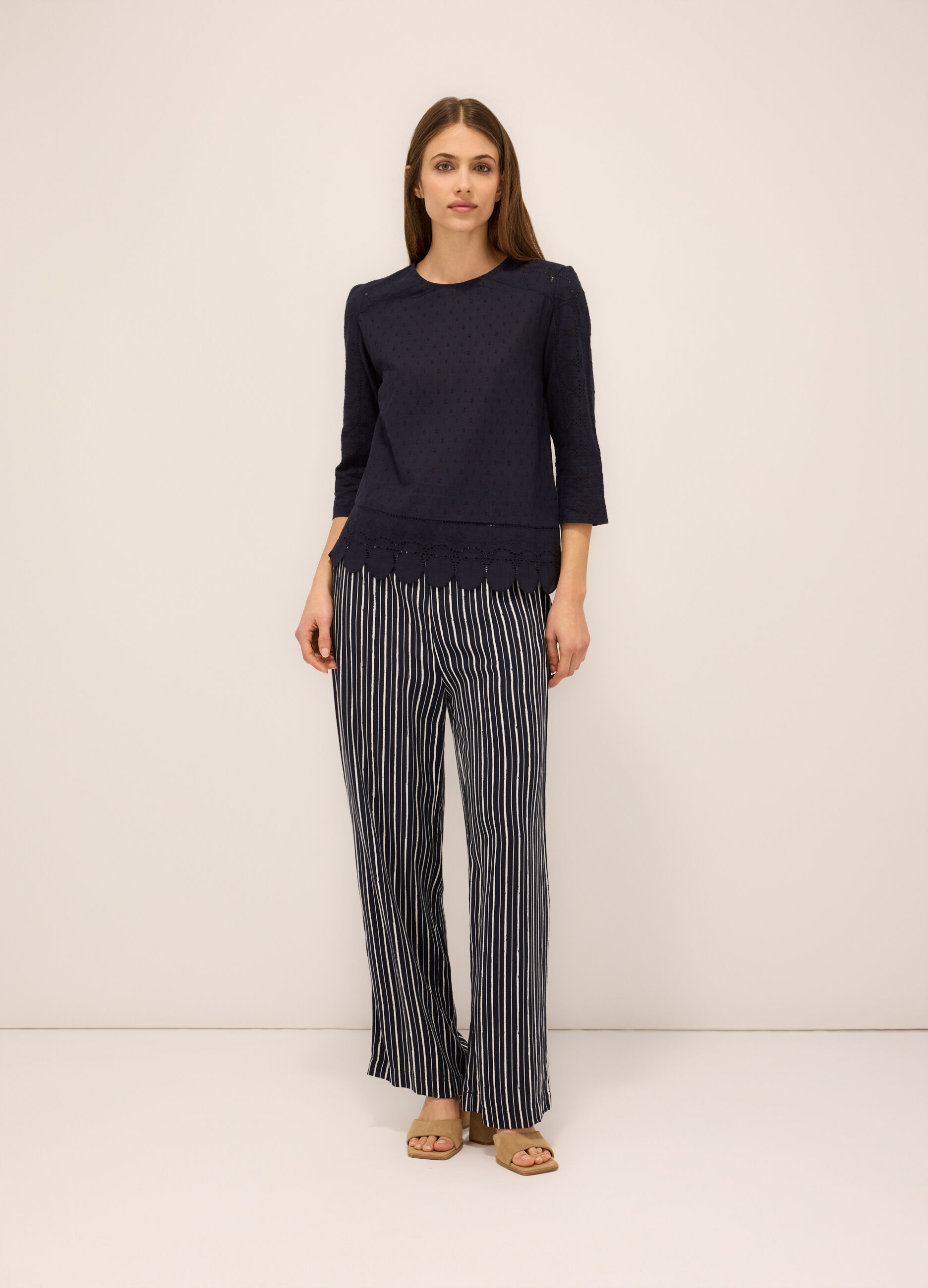 Pantaloni in pura viscosa donna_0