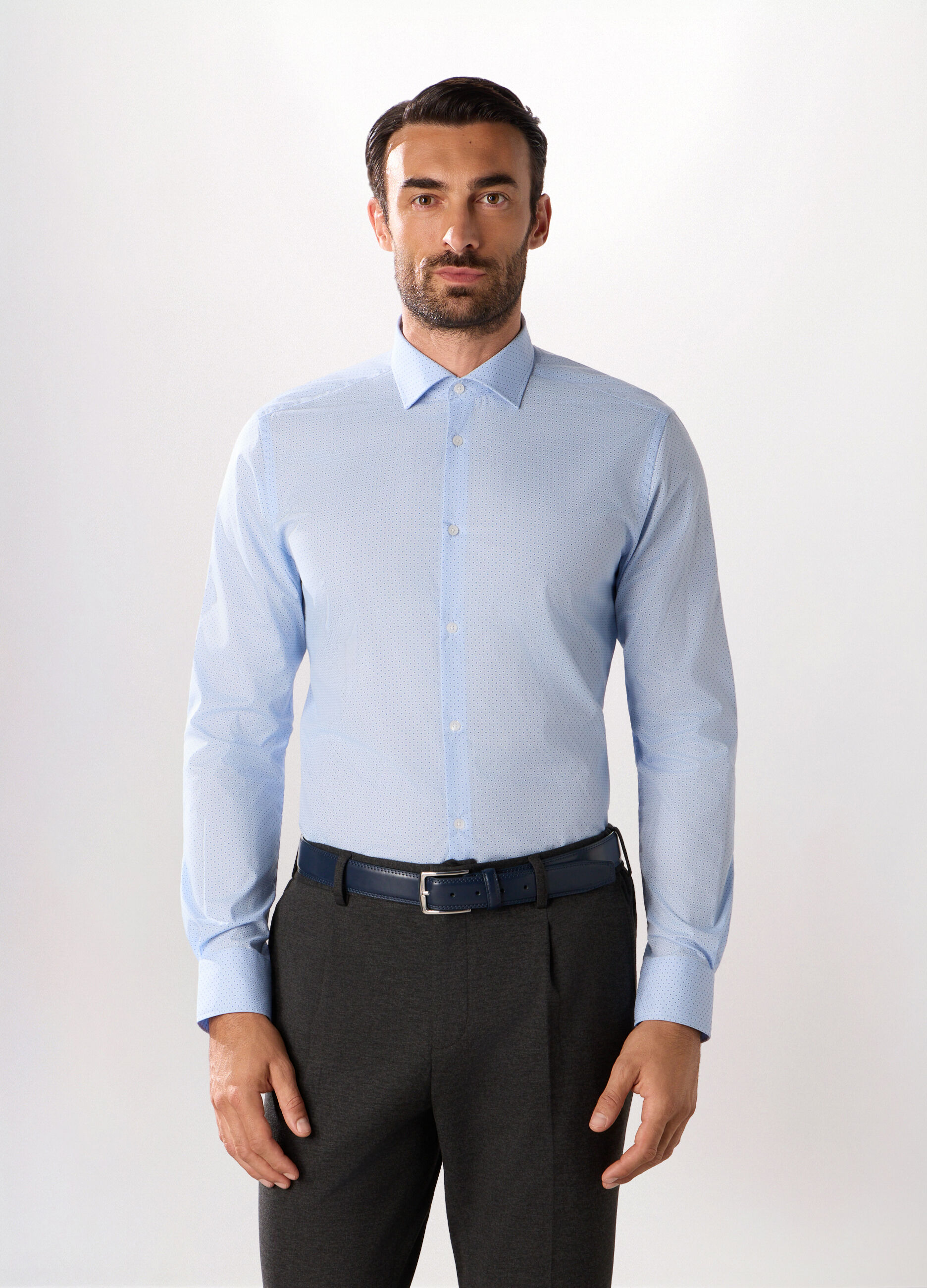 Camicia slim fit con stampa uomo_0