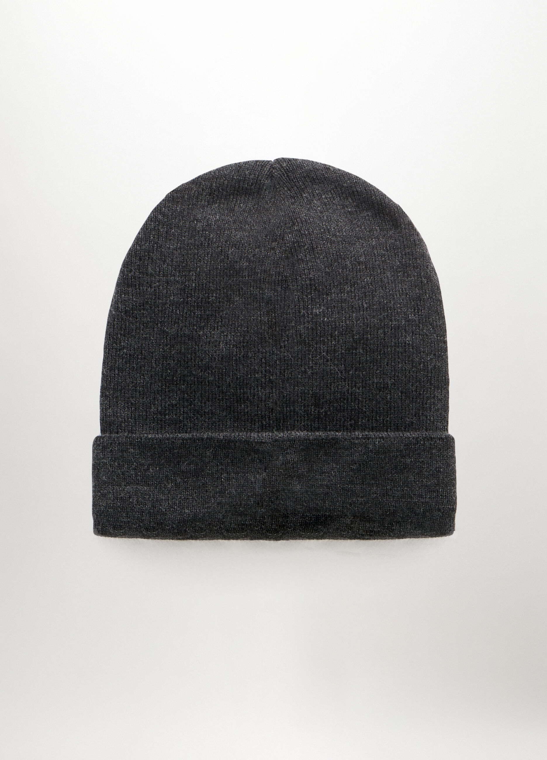 Berretto in maglia con risvolto uomo_0