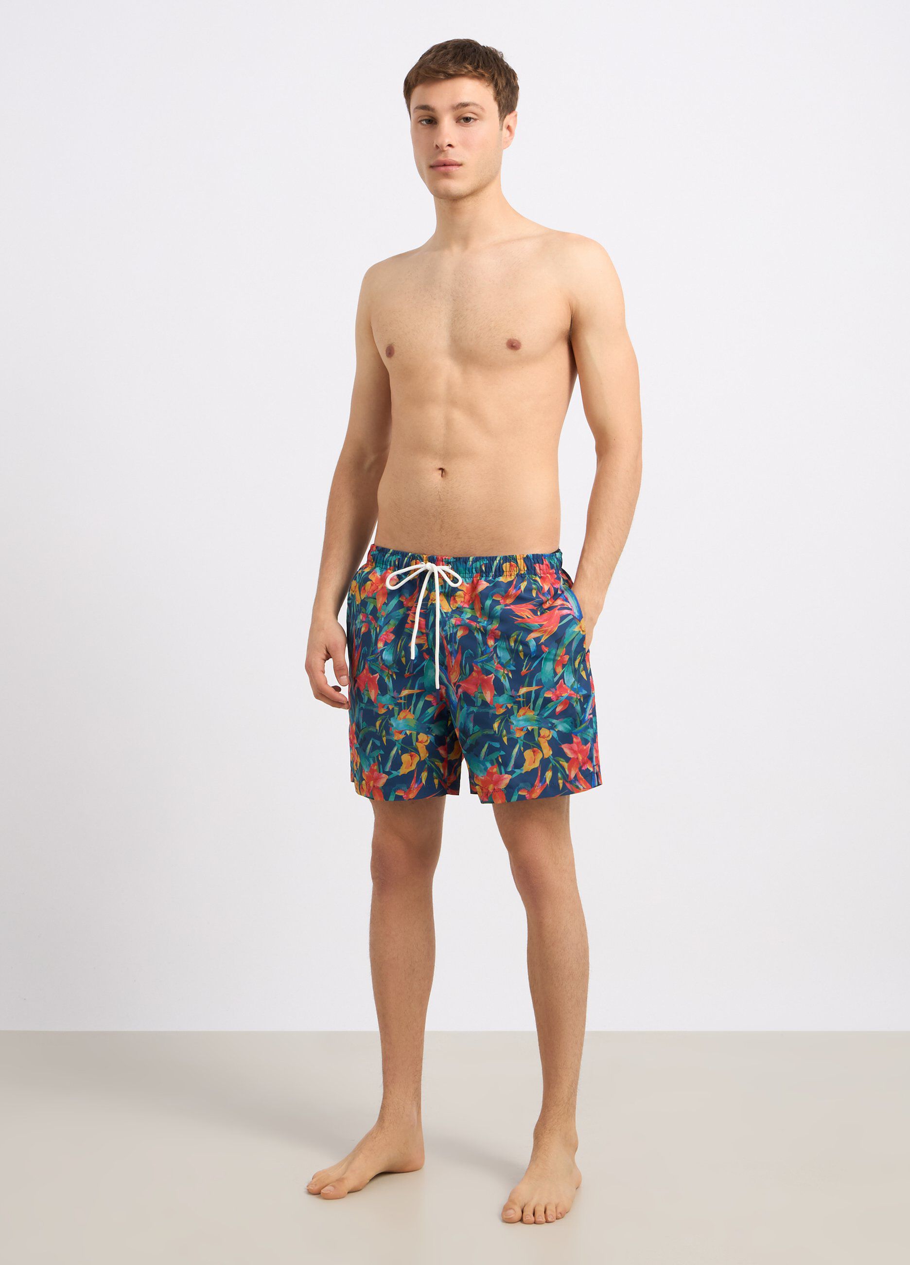 Costume shorts con stampa uomo_0