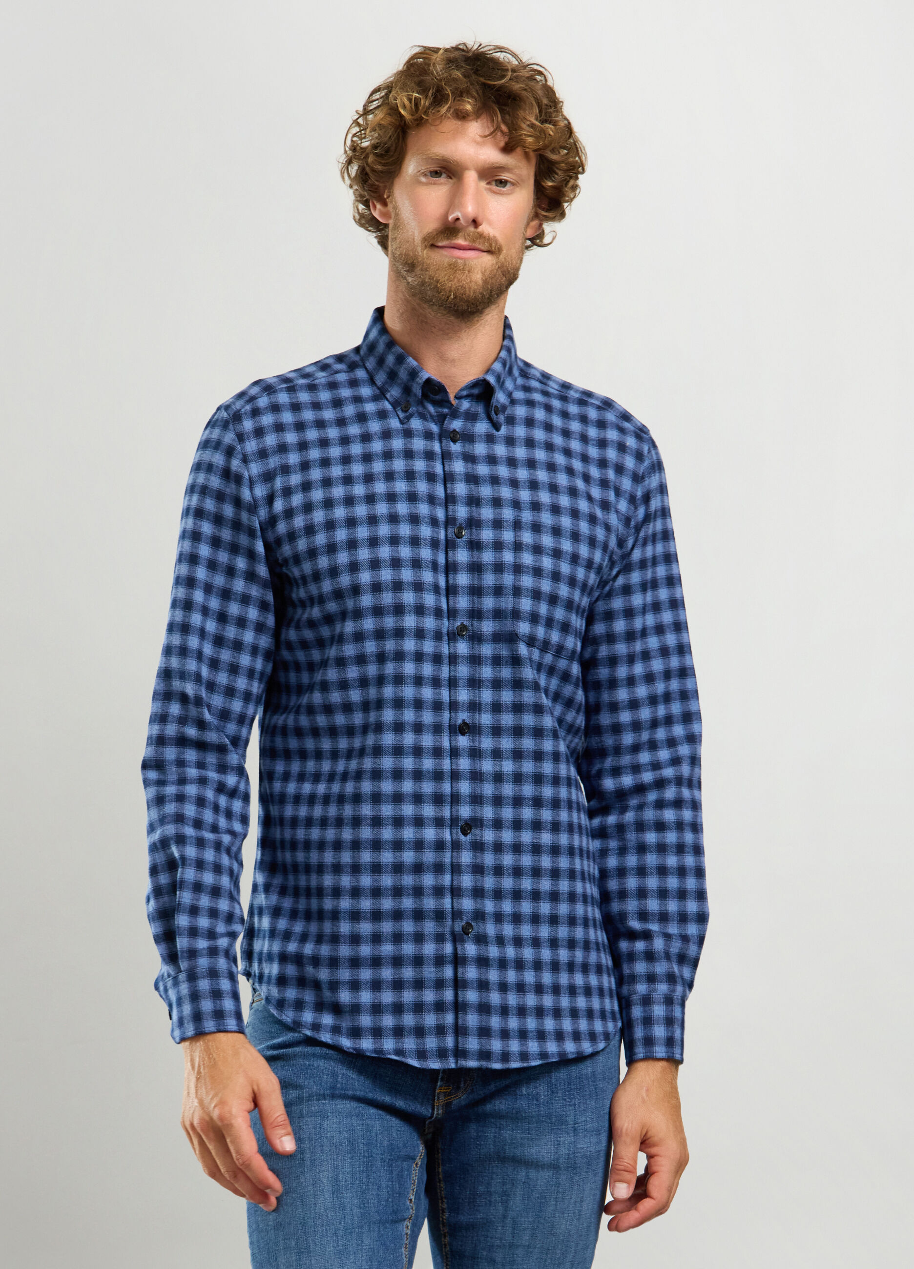 Camicia regular fit con colletto button down in flanella uomo_0