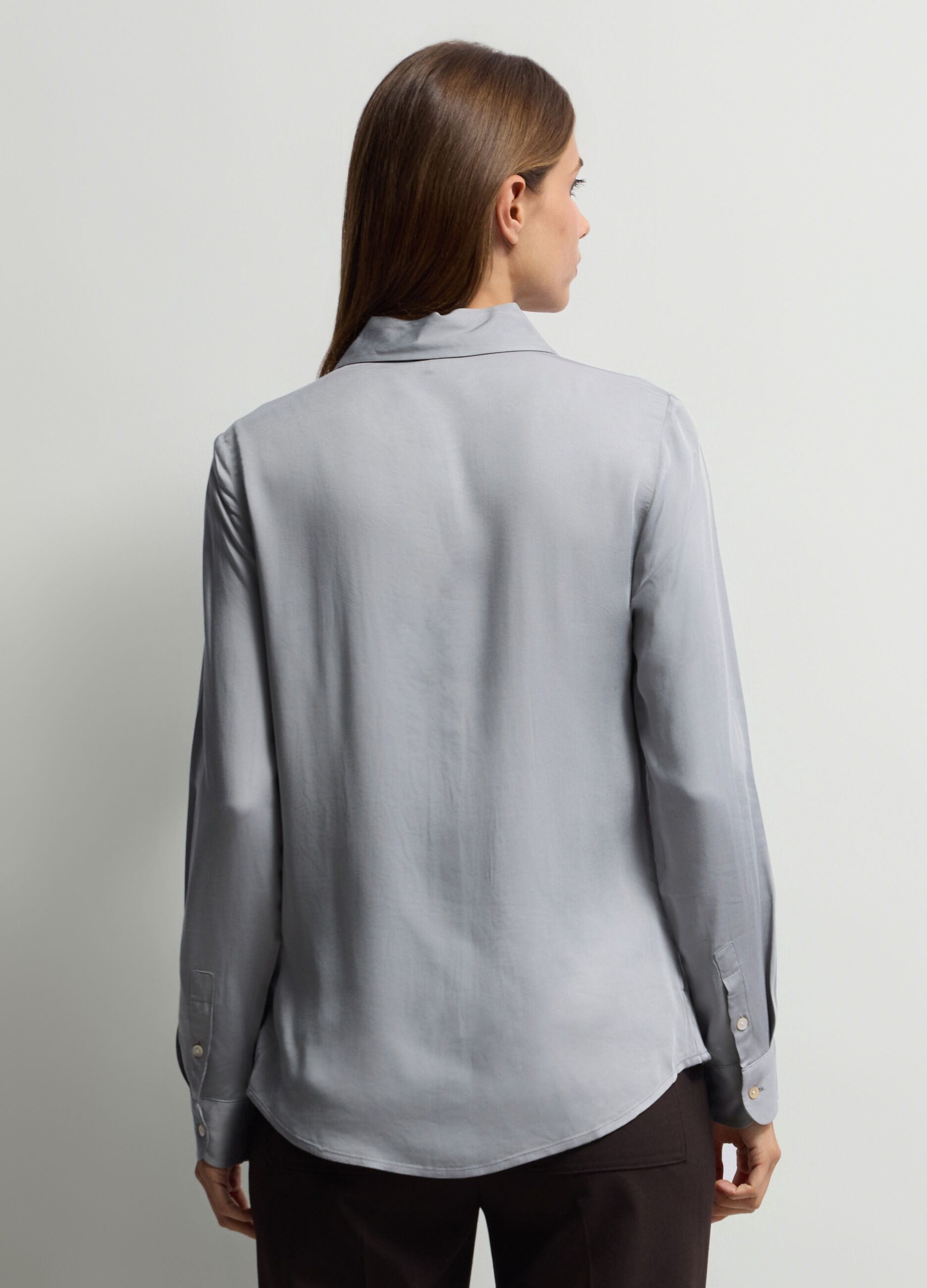 Camicia Fit Regular con colletto alla francese in pura viscosa donna_1