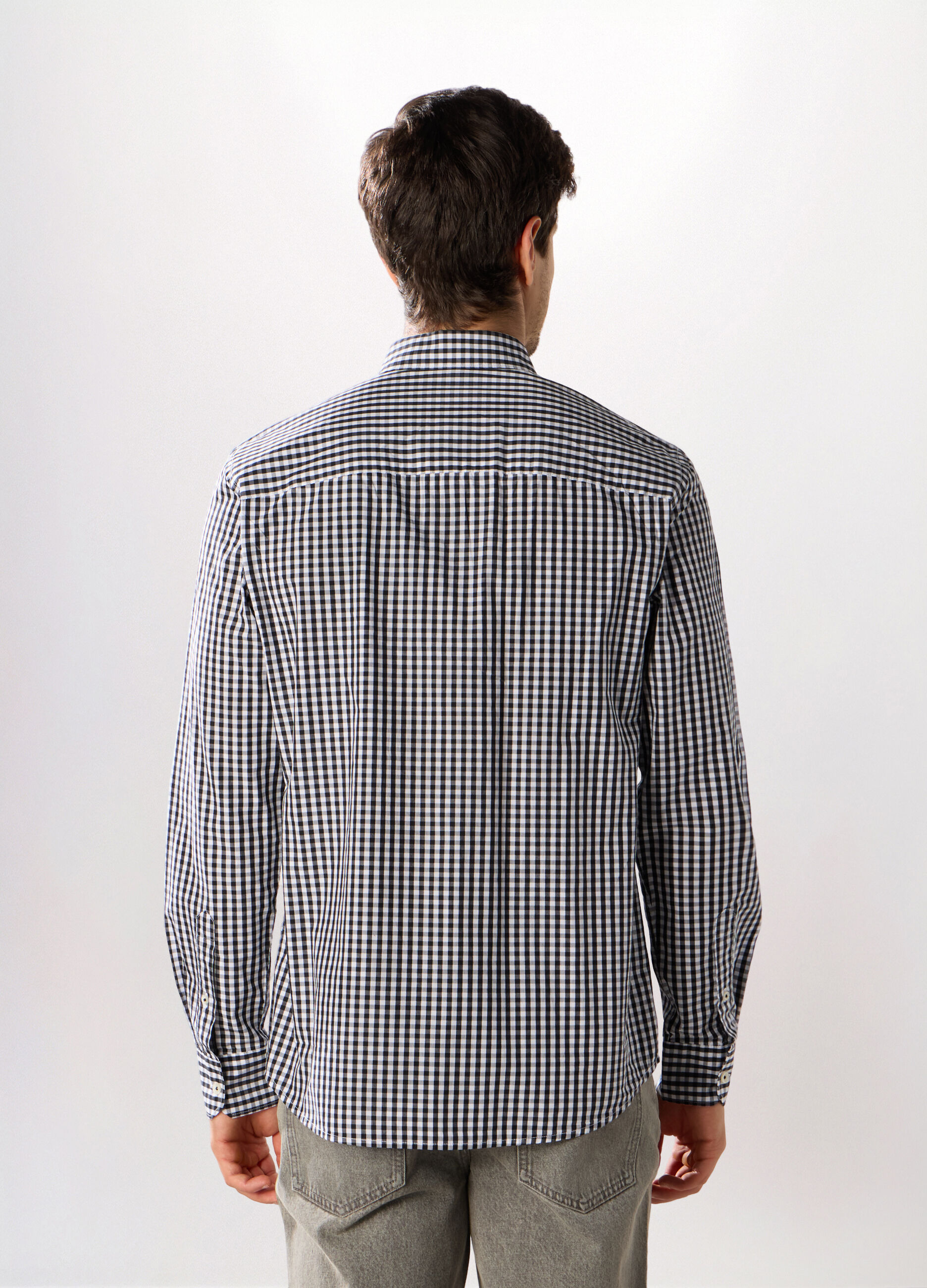 Camicia regular fit in cotone a quadretti uomo_1