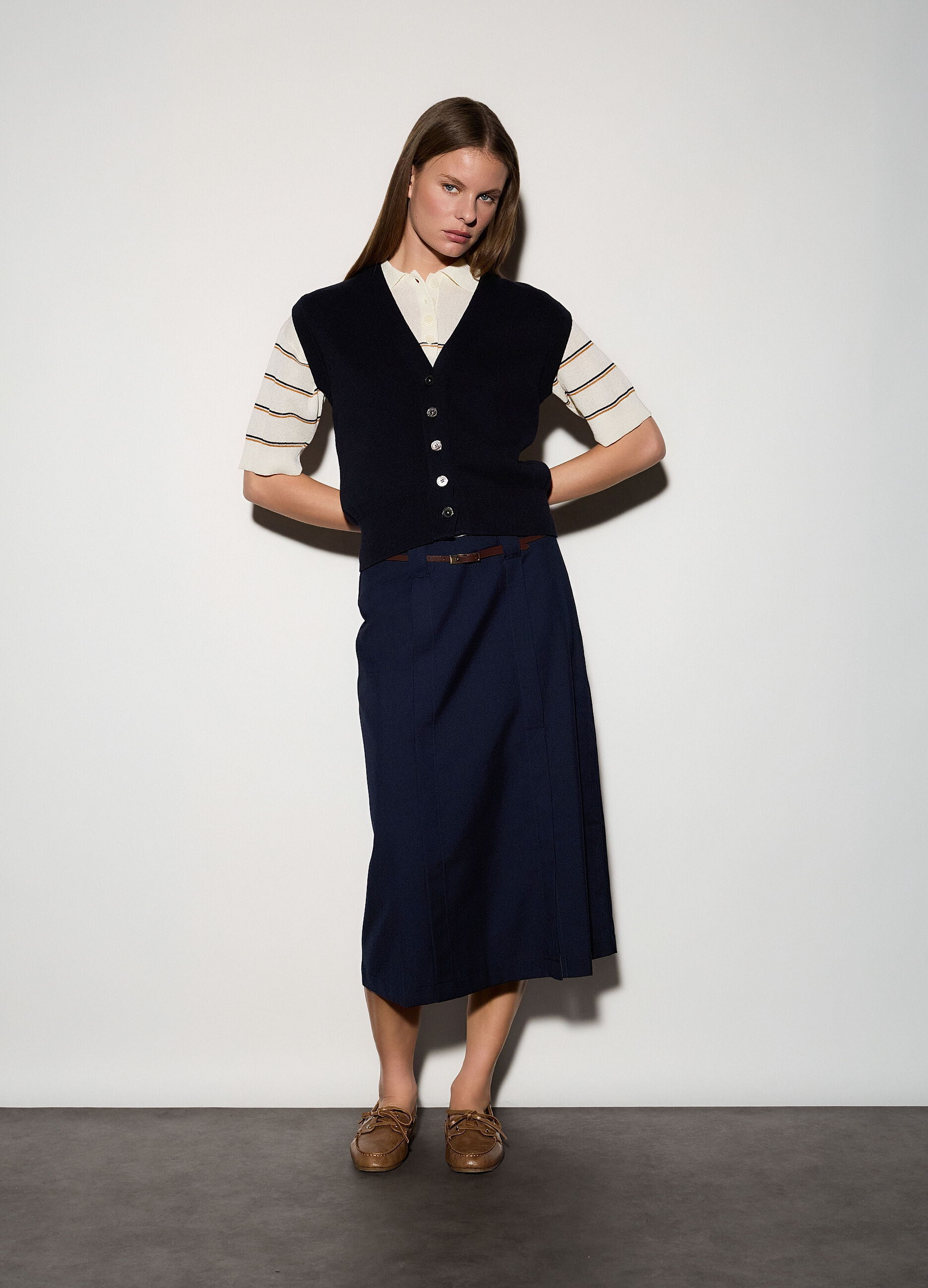 Gilet con scollo a V rasato donna_0