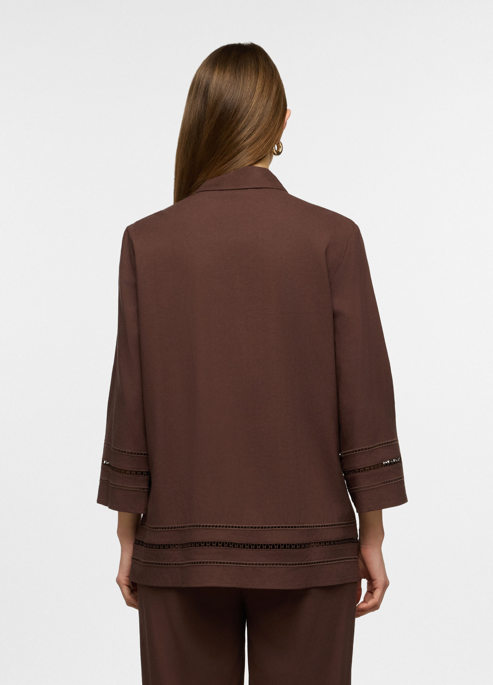 Camicia fit over con colletto classico in misto lino e ricami donna_1