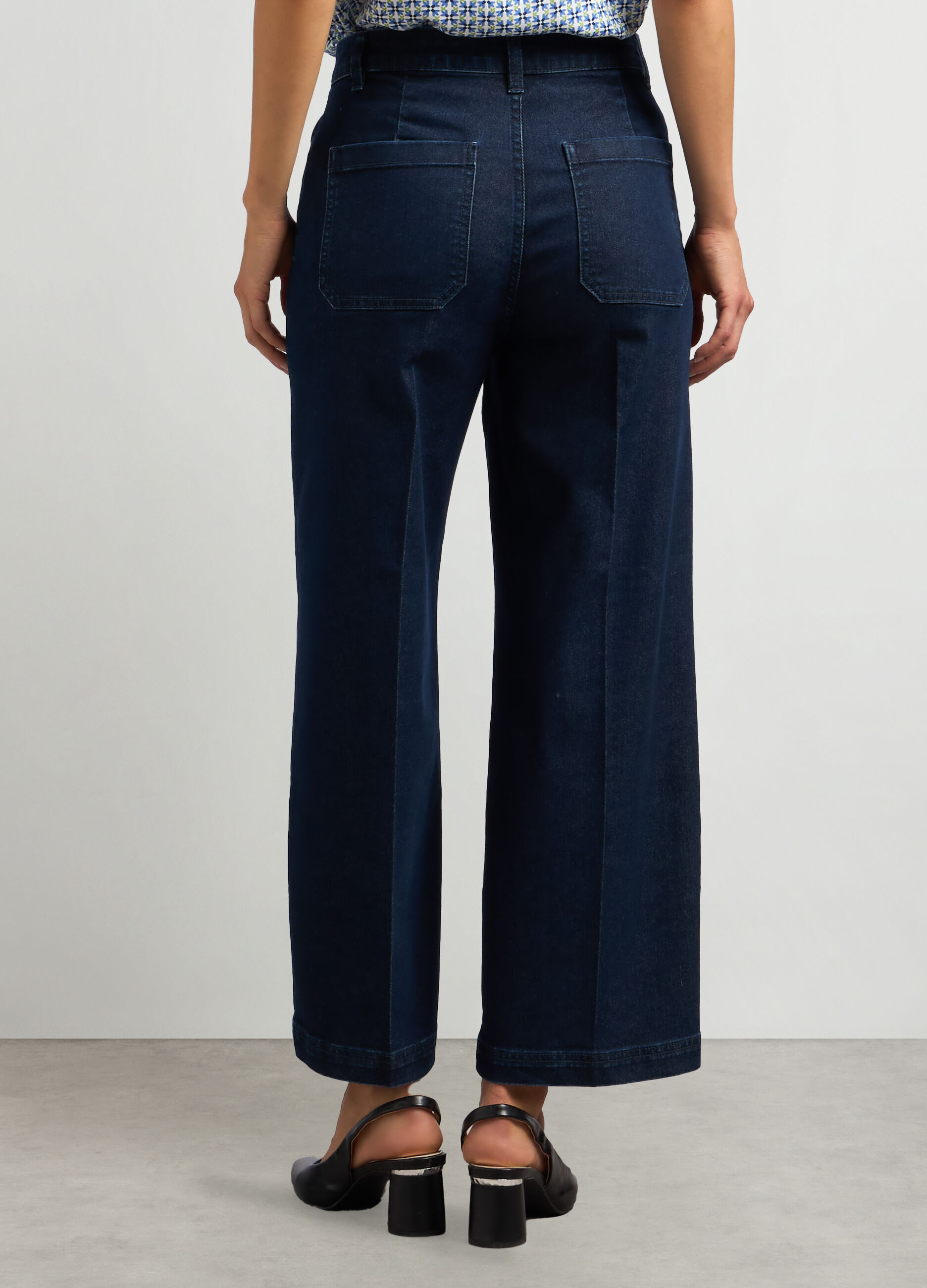 Pantaloni in denim di cotone stretch donna_1