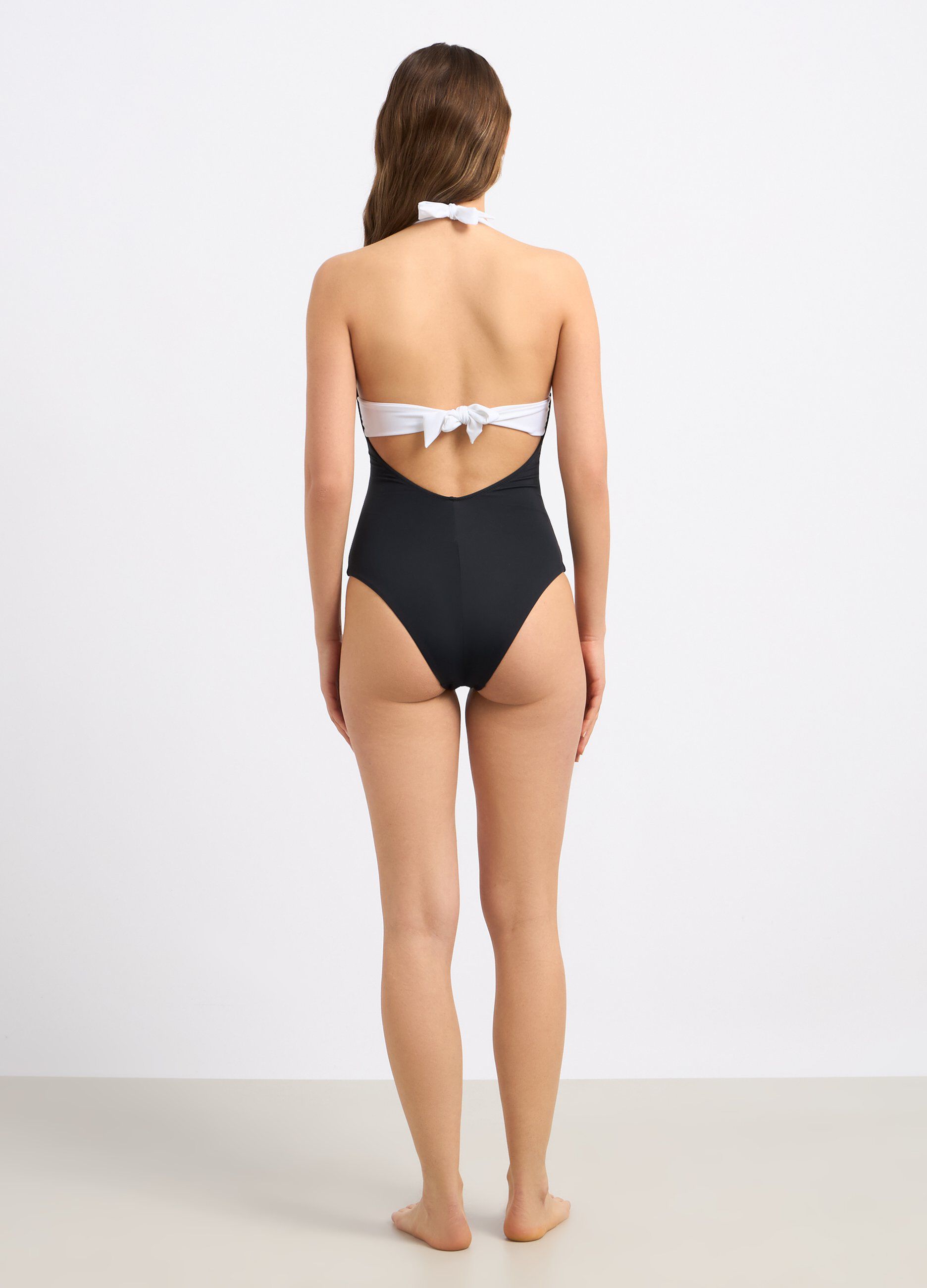 Costume intero con scollo a V e applicazione donna_1