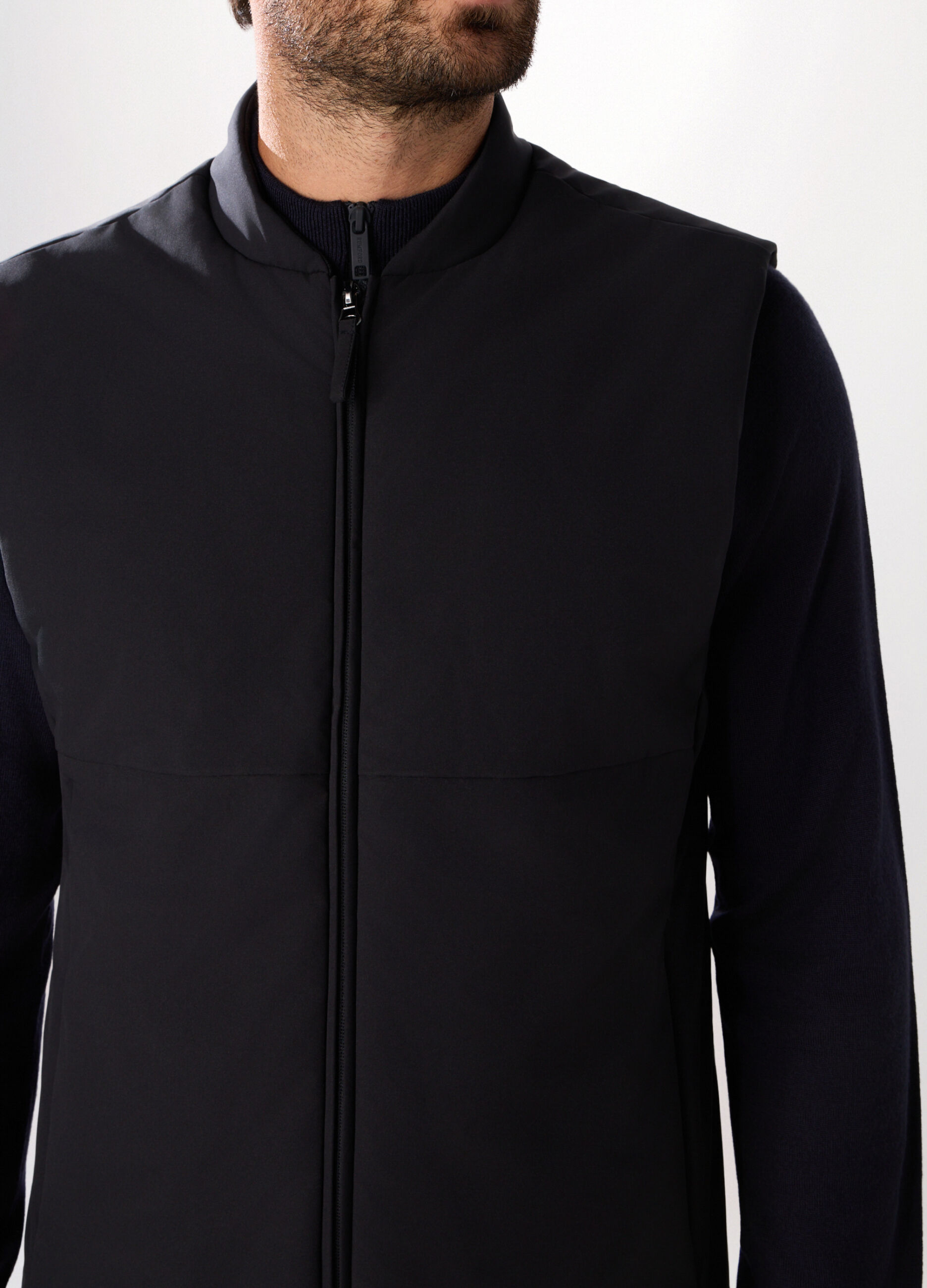 Gilet imbottito con zip uomo_3