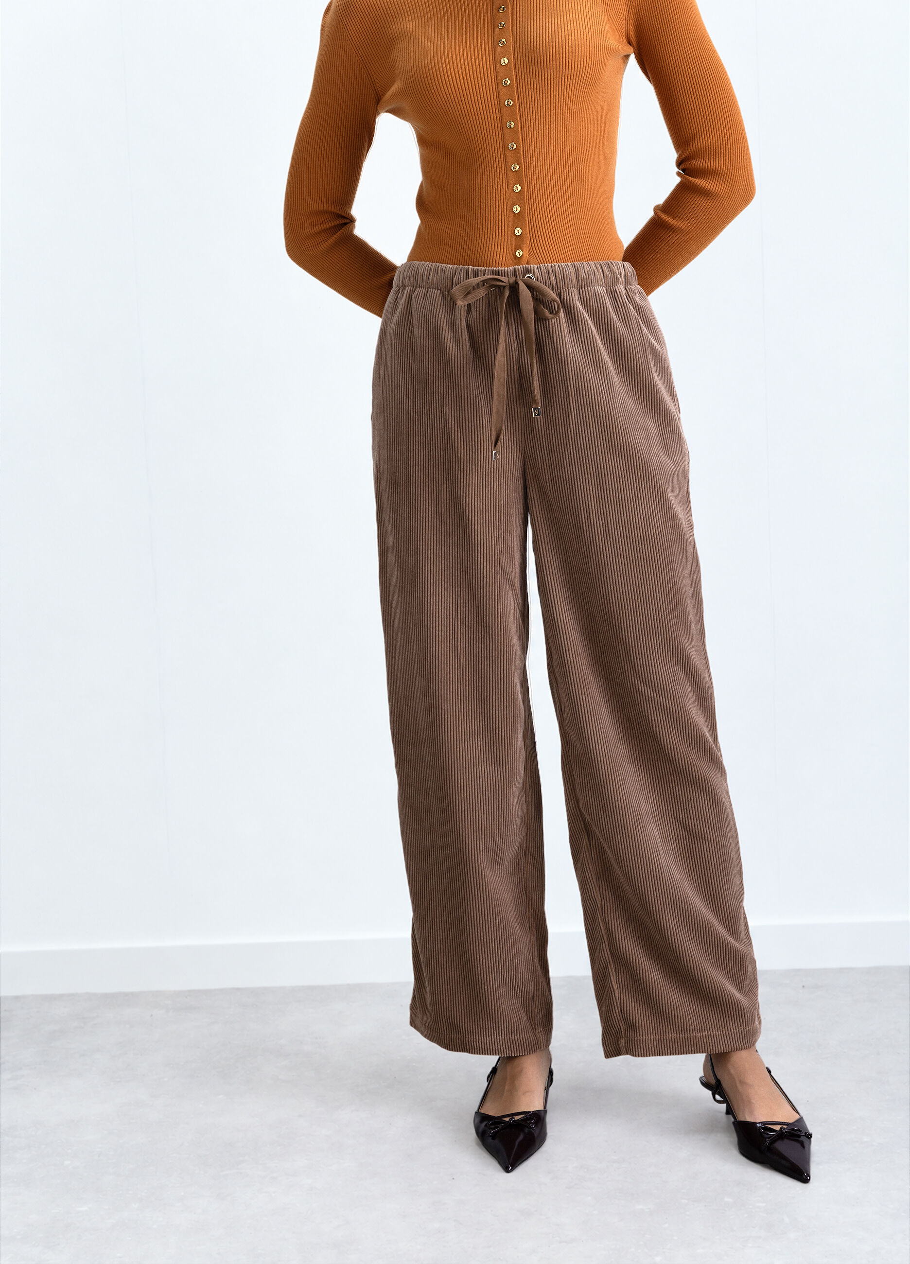 Jogger Fit Regular in costina di velluto donna_1