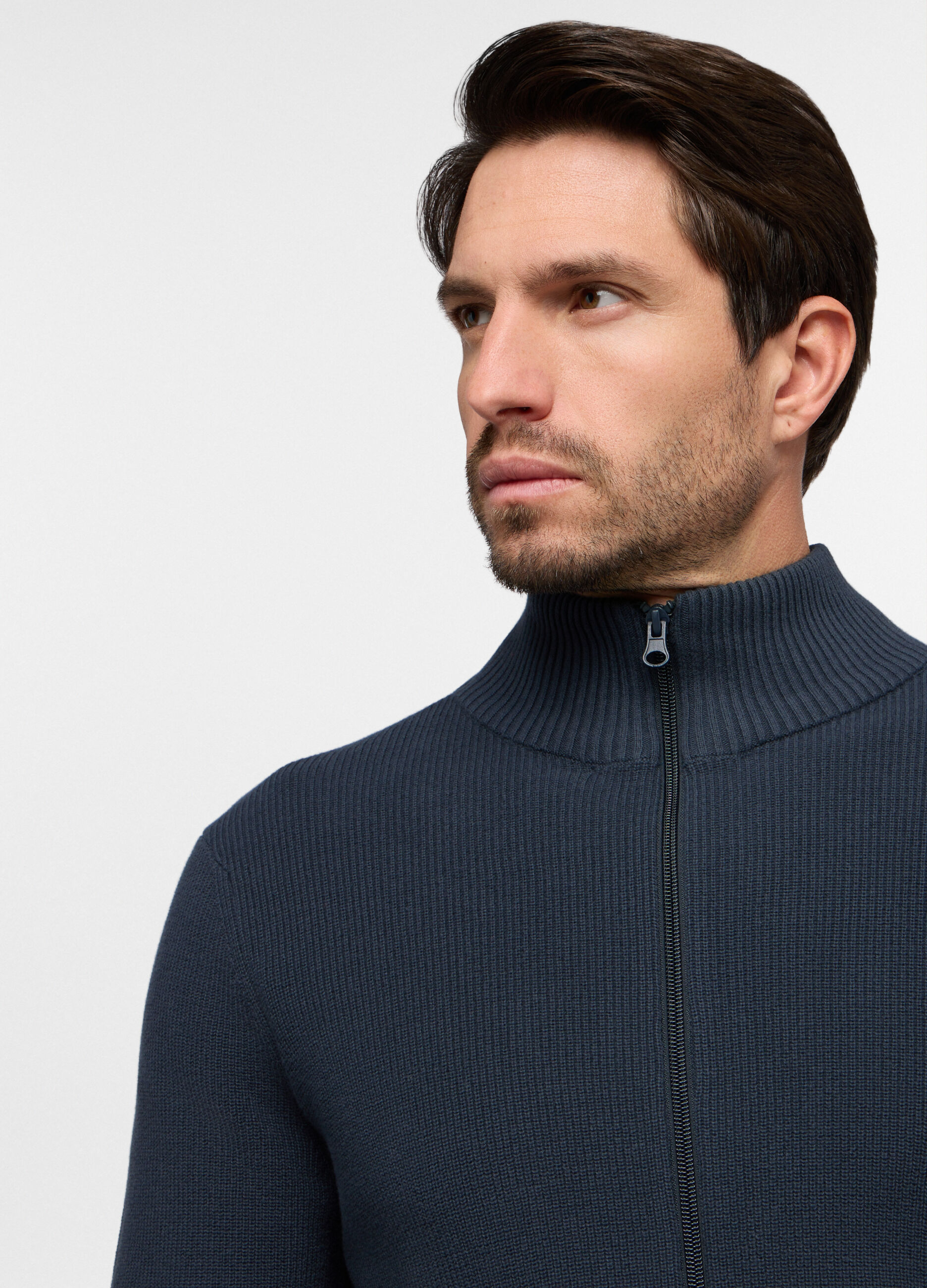 Cardigan lupetto con zip intera uomo_2