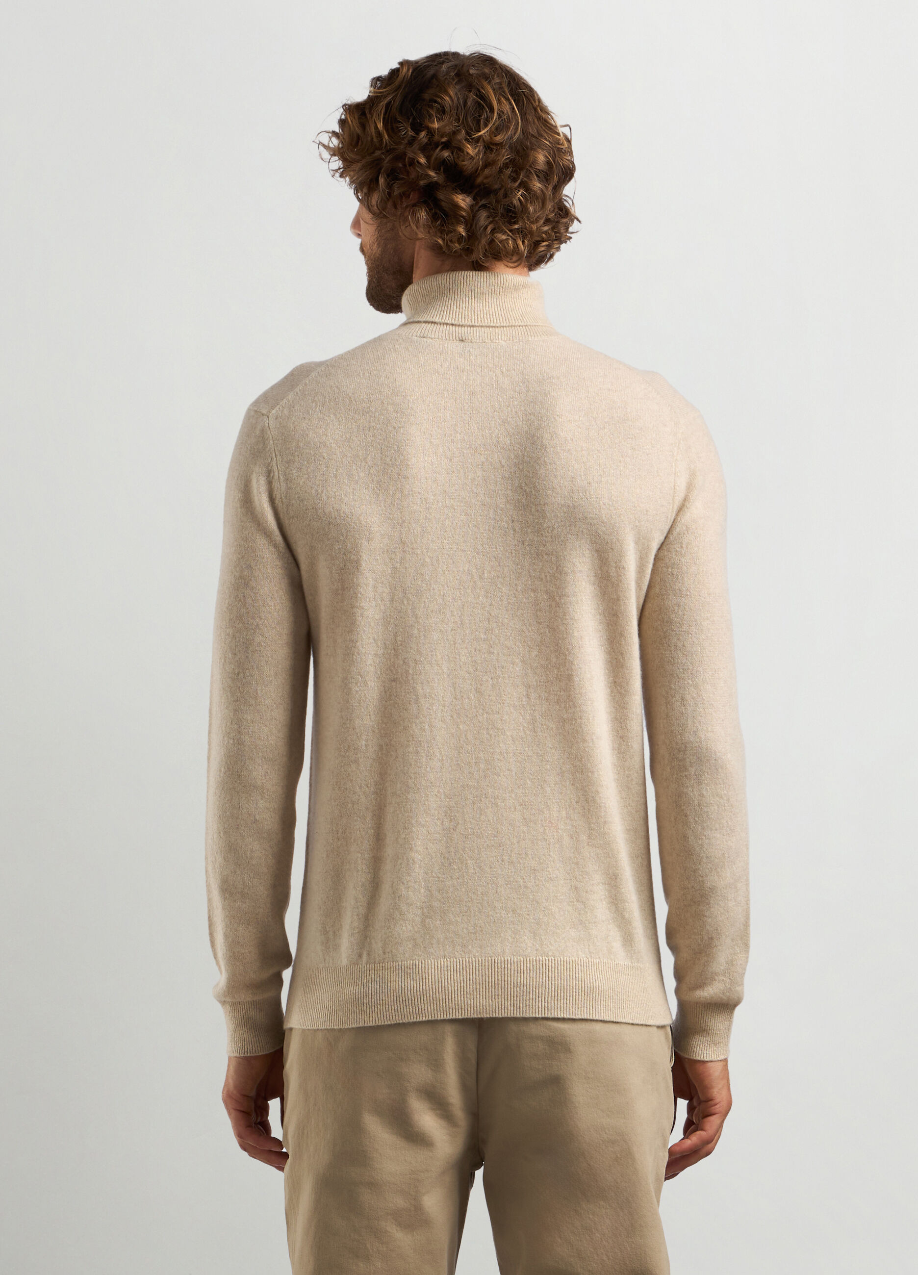 Maglione a collo alto in puro cashmere uomo_1