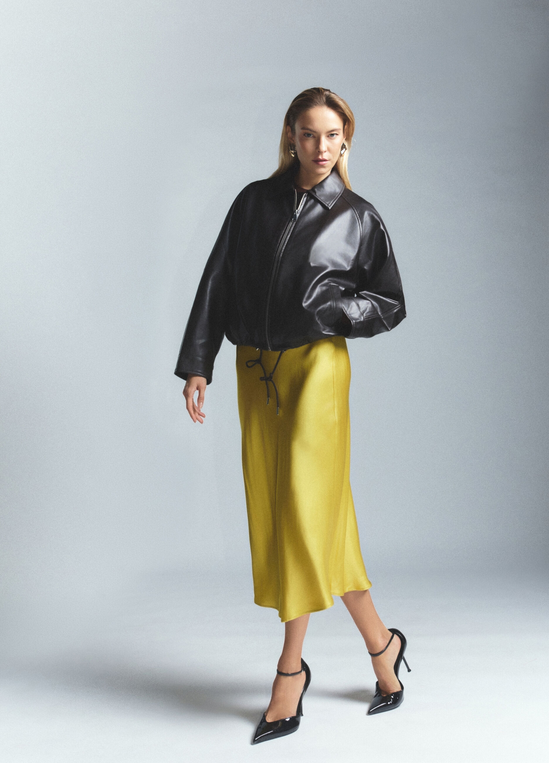 Bomber fit over donna_1