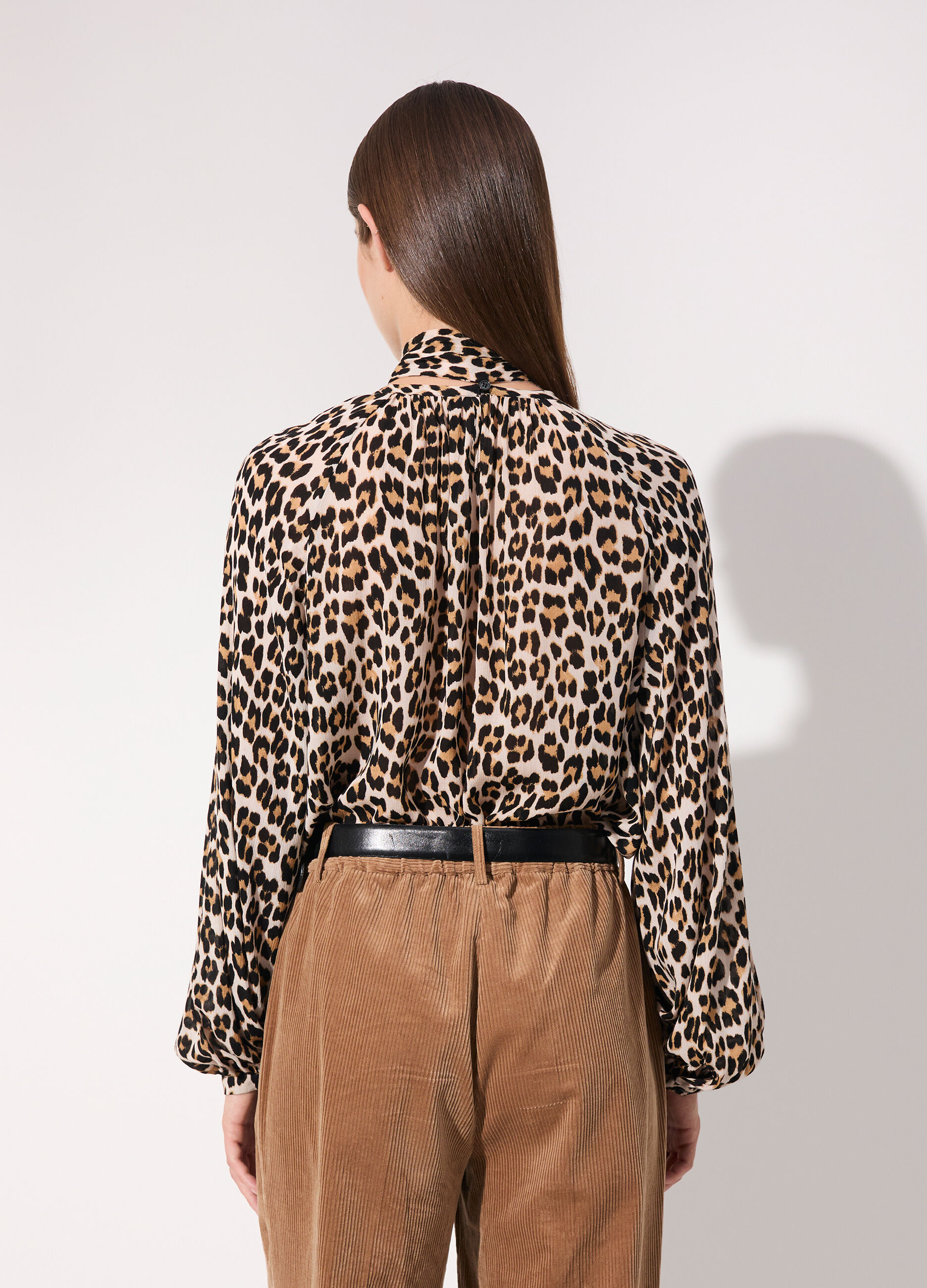 Blusa in viscosa crêpe animalier donna_2