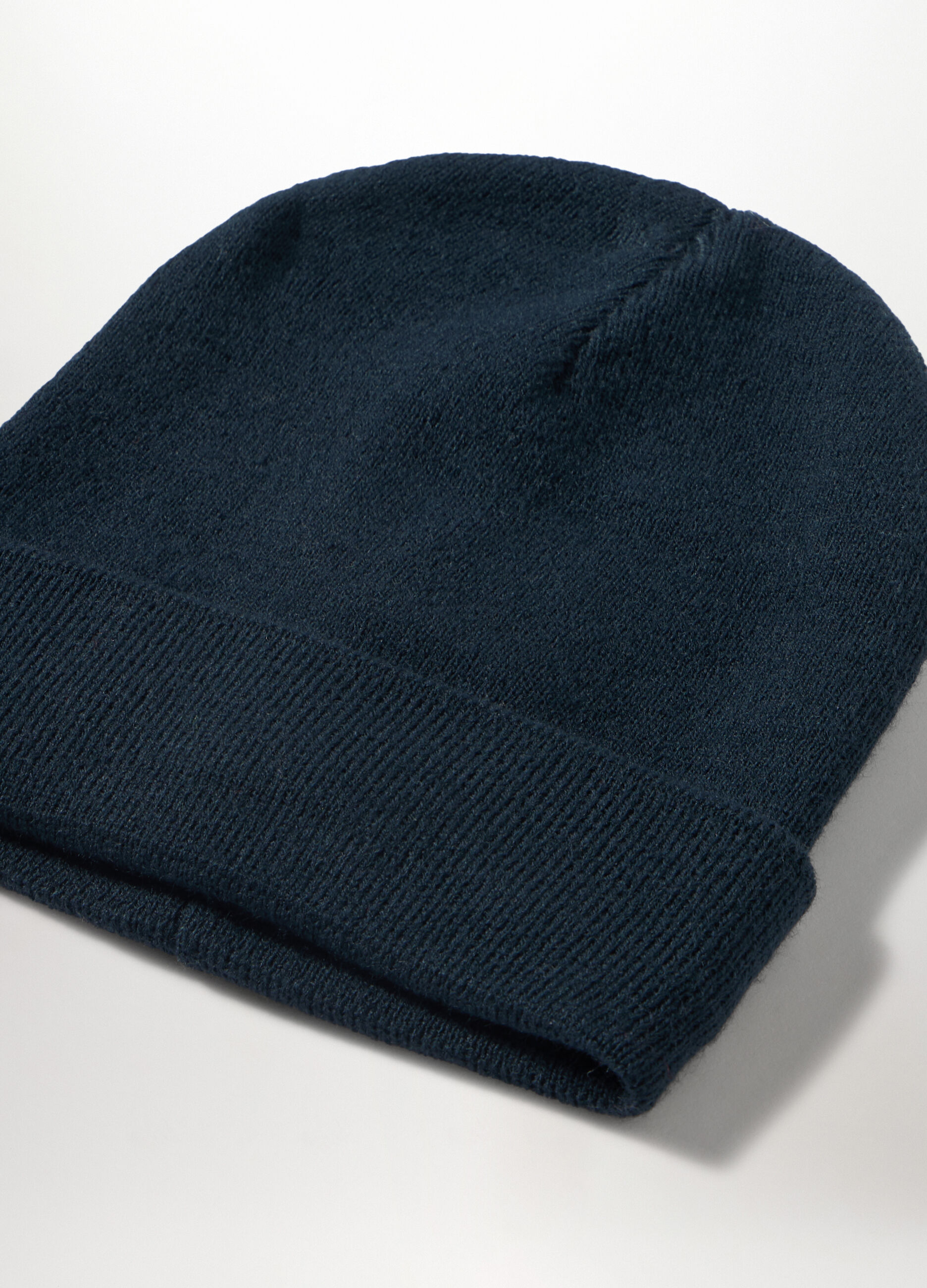 Berretto in maglia con risvolto uomo_2